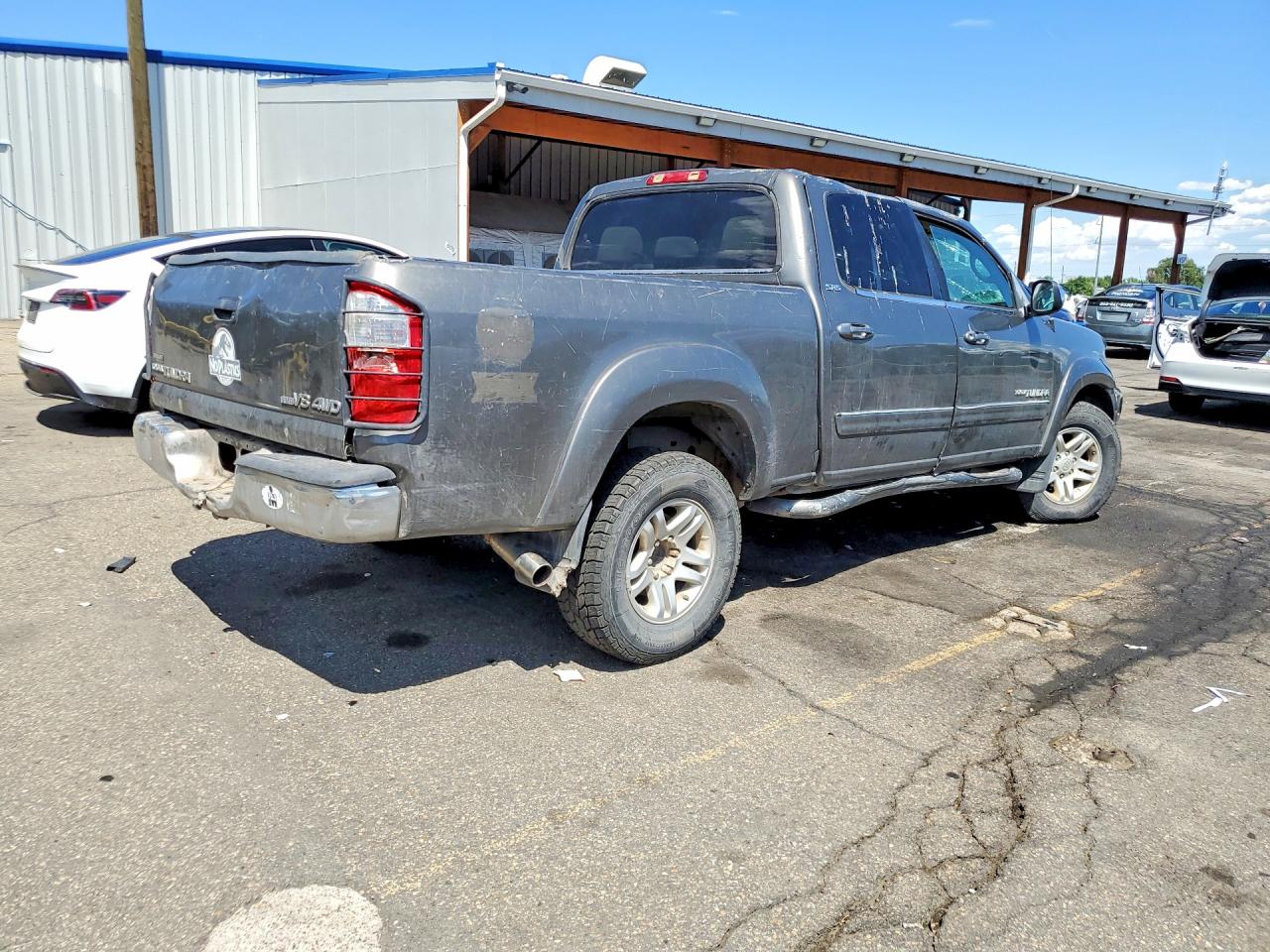 2004 Toyota Tundra Sr5 Gray vin: 5TBDT44124S442633