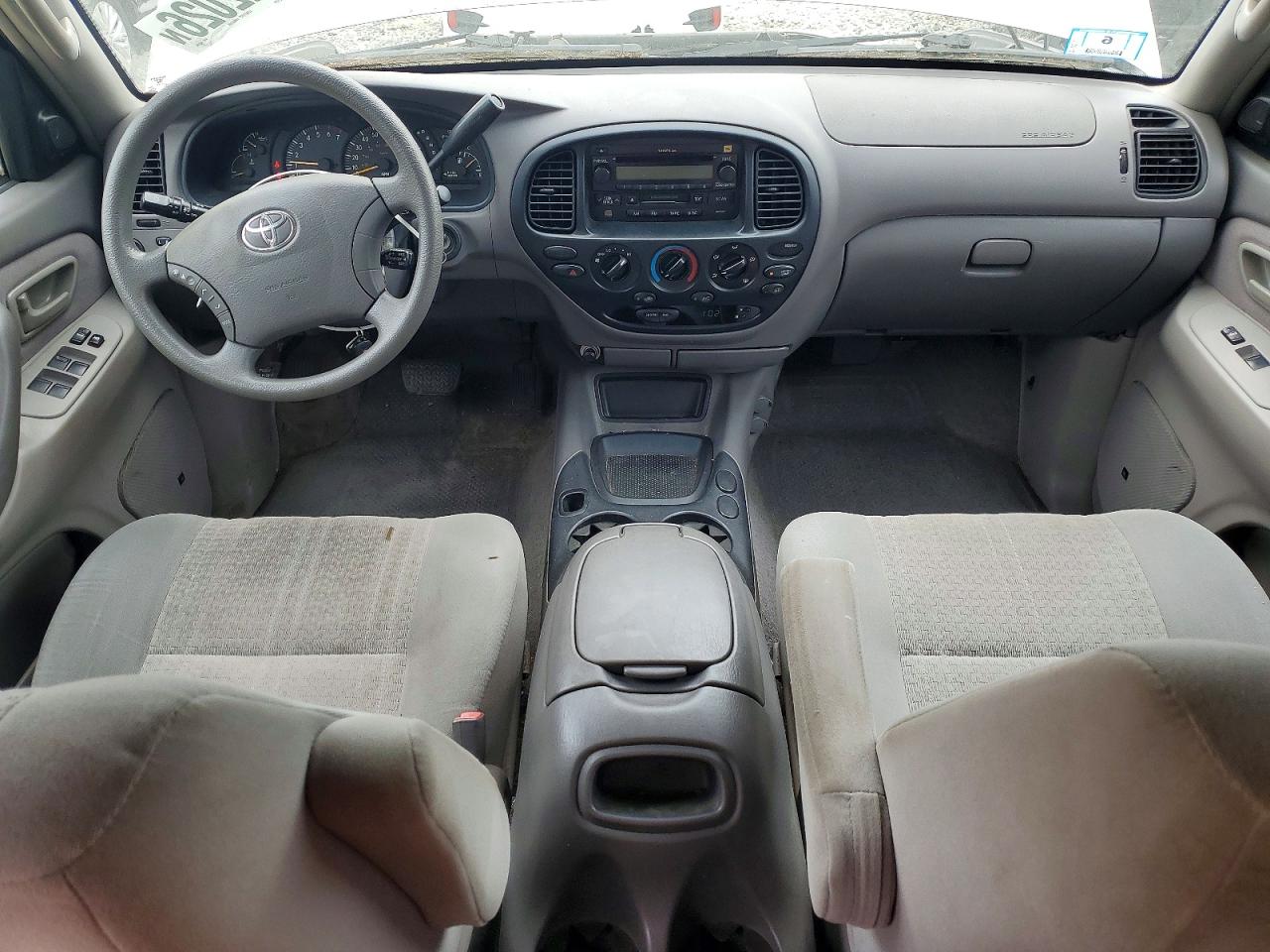 2004 Toyota Tundra Sr5 Silver vin: 5TBDT44124S448982