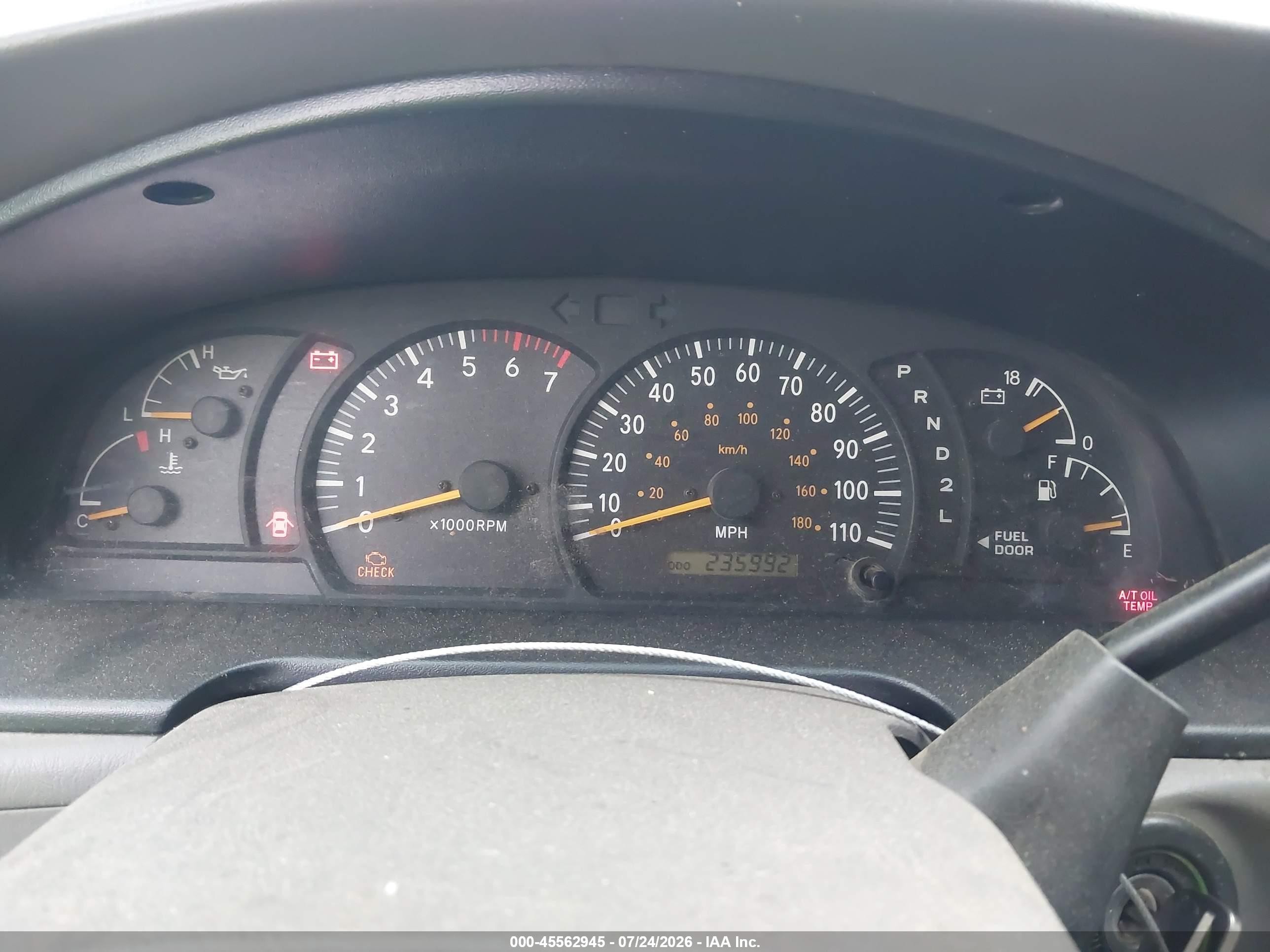 2004 Toyota Tundra Sr5 V8 Gray vin: 5TBDT44124S453678