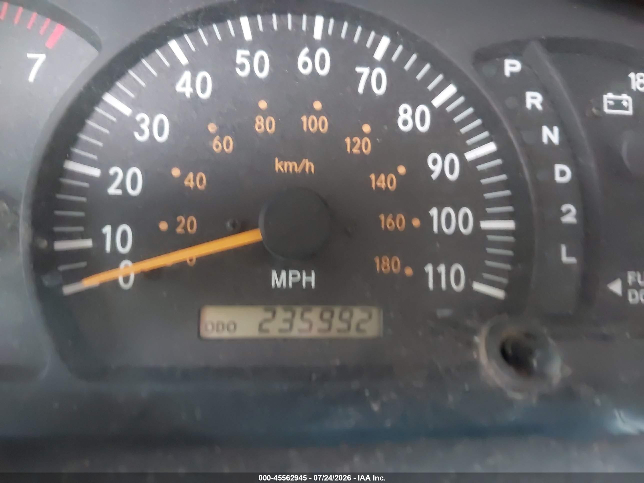 2004 Toyota Tundra Sr5 V8 Gray vin: 5TBDT44124S453678