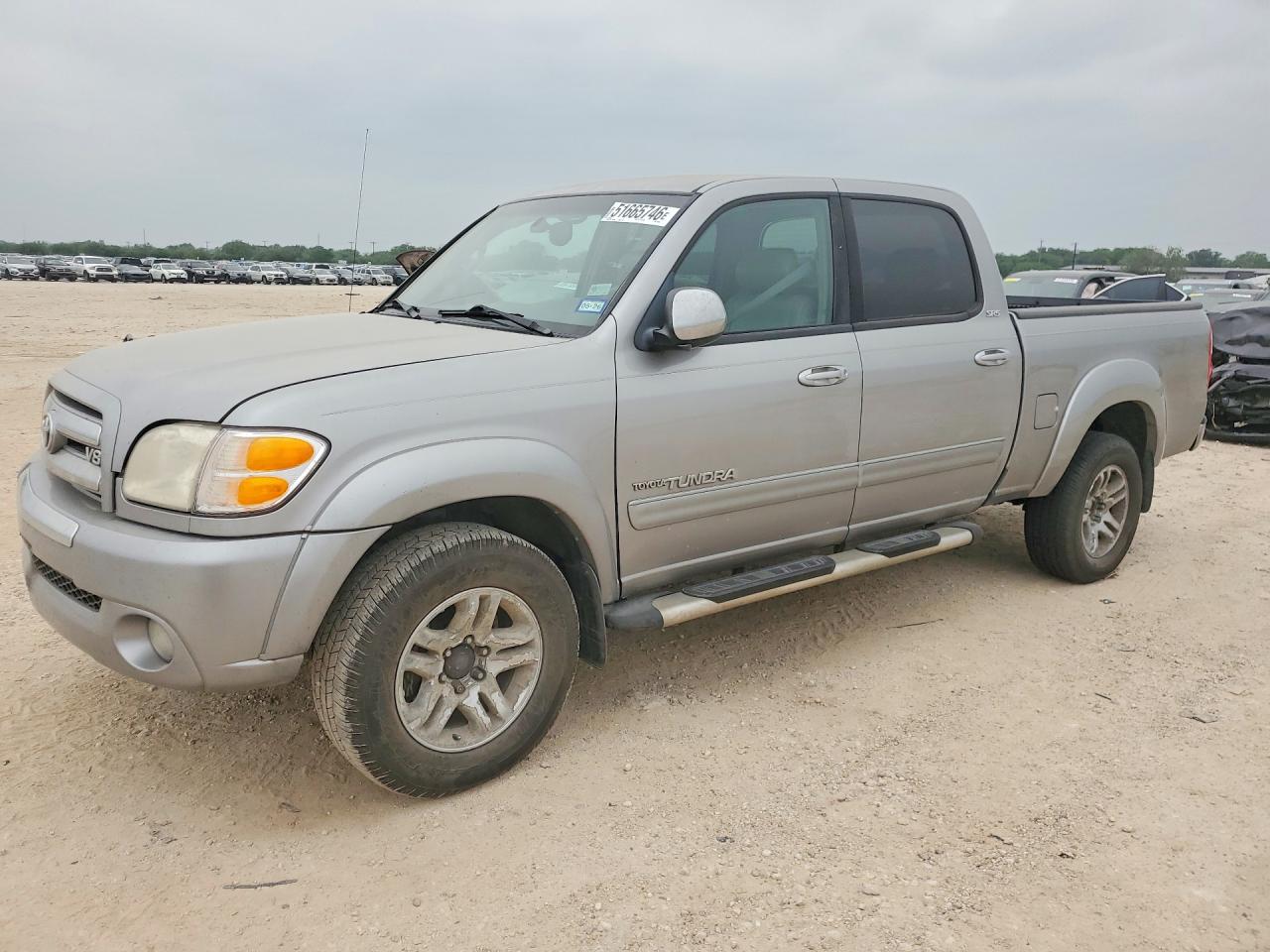 2004 Toyota Tundra Double Cab Sr5 Silver vin: 5TBDT44124S453812