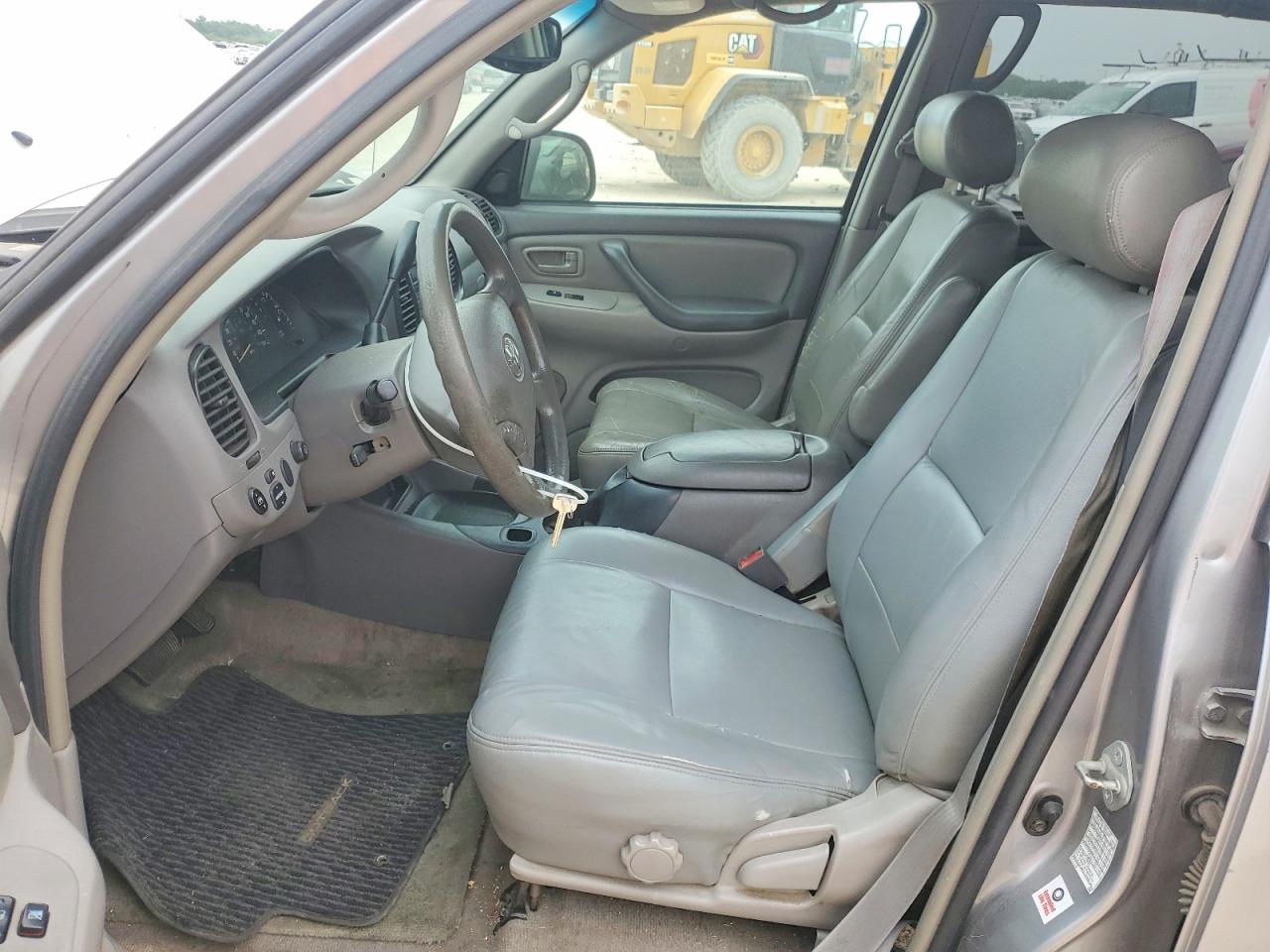 2004 Toyota Tundra Double Cab Sr5 Silver vin: 5TBDT44124S453812