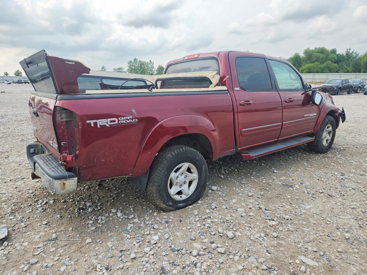 2004 Toyota Tundra Sr5 Maroon vin: 5TBDT44124S462736