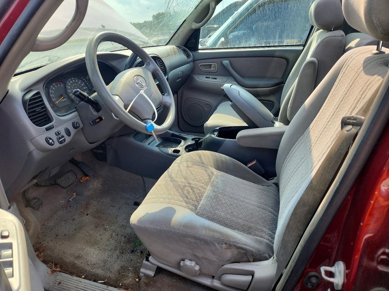 2004 Toyota Tundra Sr5 Maroon vin: 5TBDT44124S462736