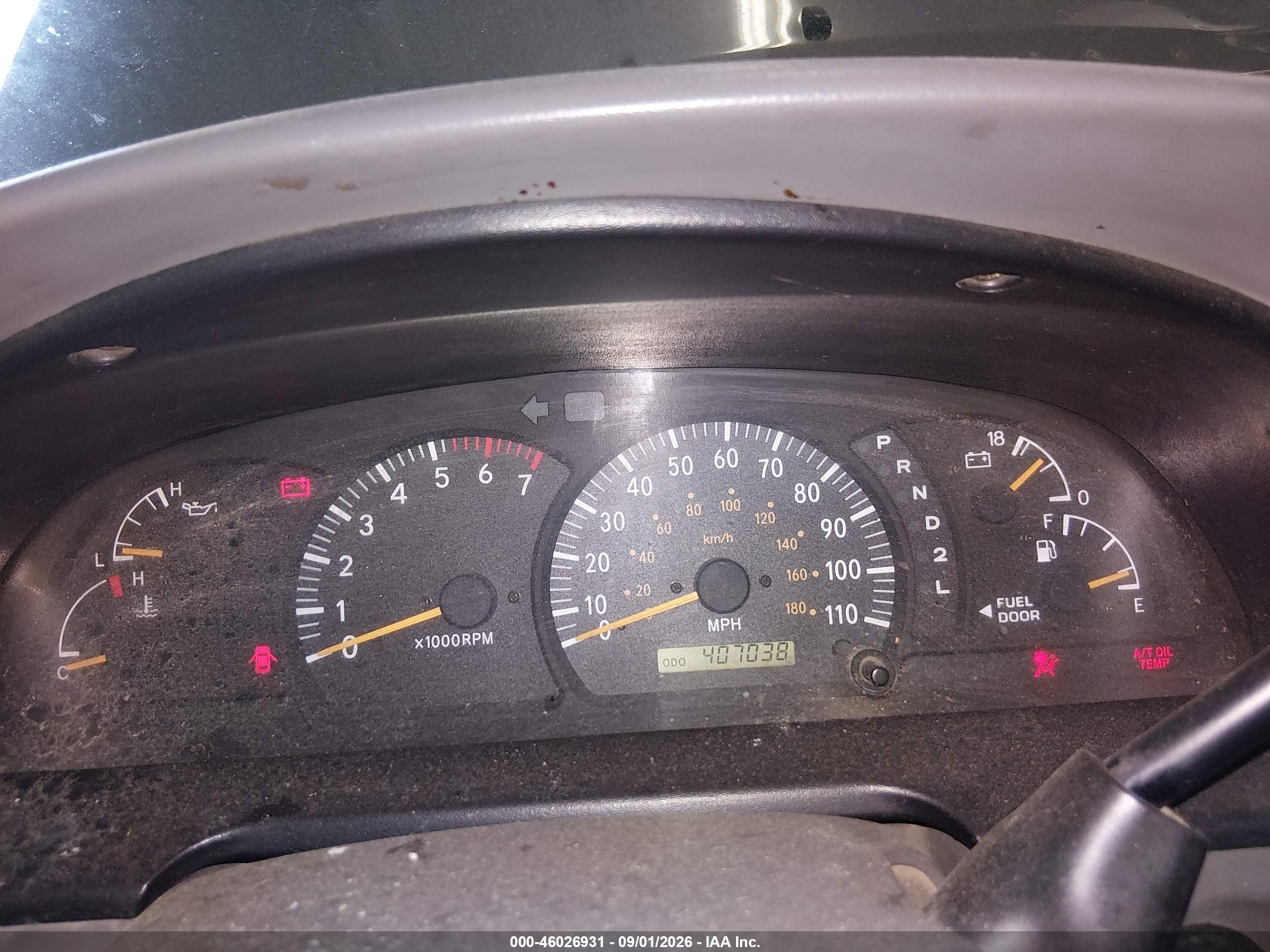 2004 Toyota Tundra Sr5 V8 Gray vin: 5TBDT44124S465488