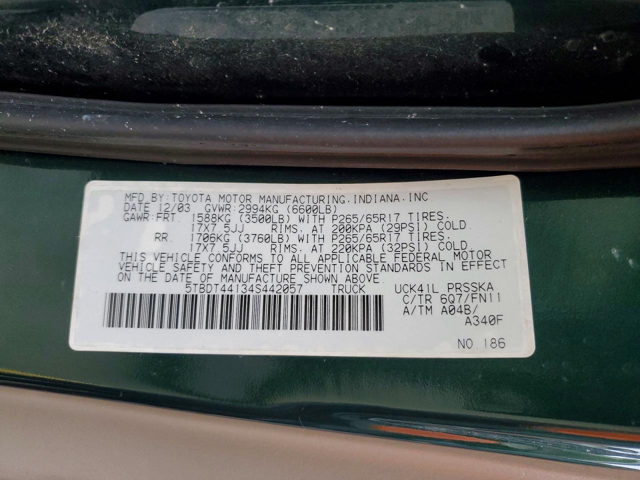 2004 Toyota Tundra Double Cab Sr5 Green vin: 5TBDT44134S442057