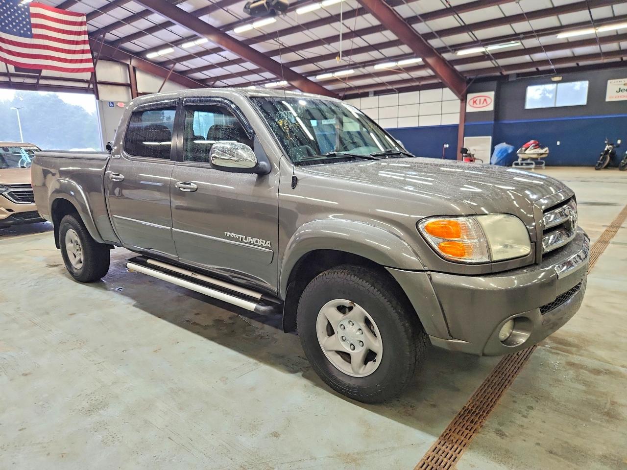 2004 Toyota Tundra Sr5 Gray vin: 5TBDT44134S453320