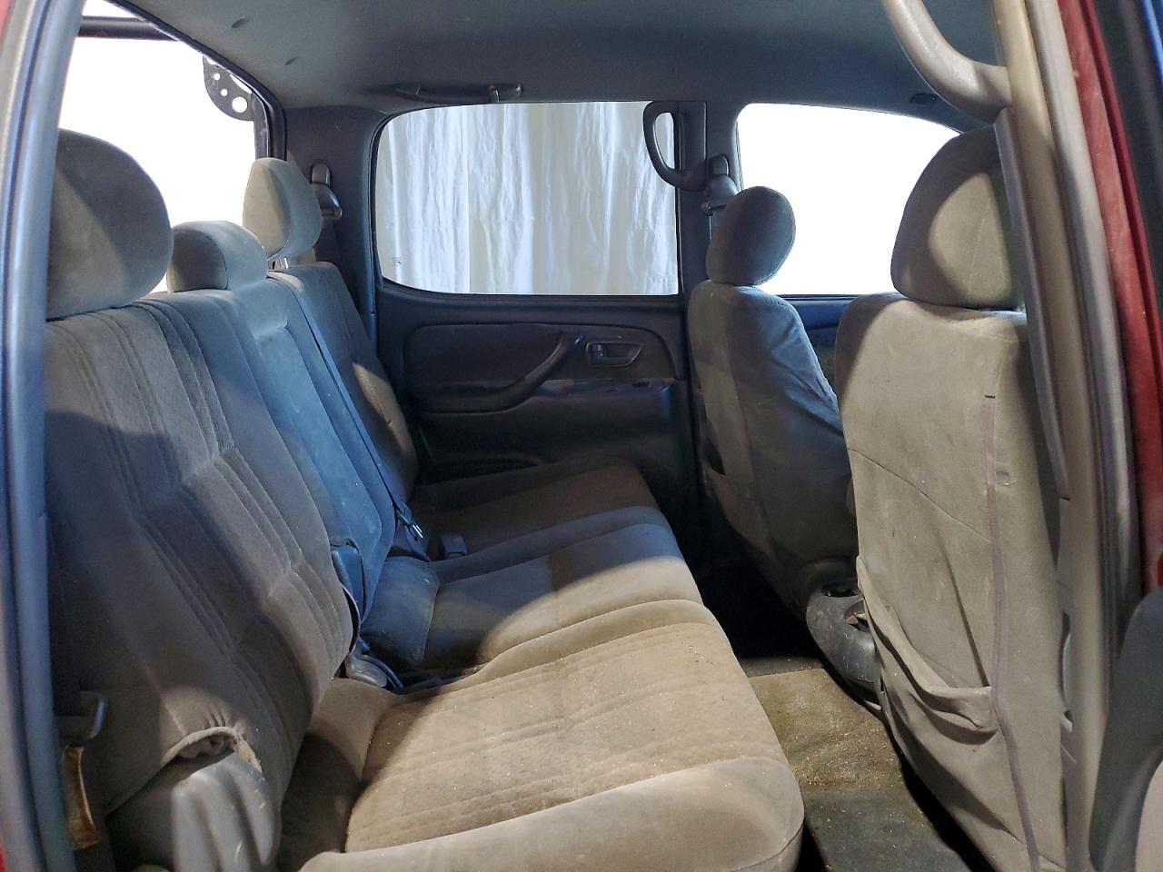 2005 Toyota Tundra Double Cab Sr5 Burgundy vin: 5TBDT44135S475237