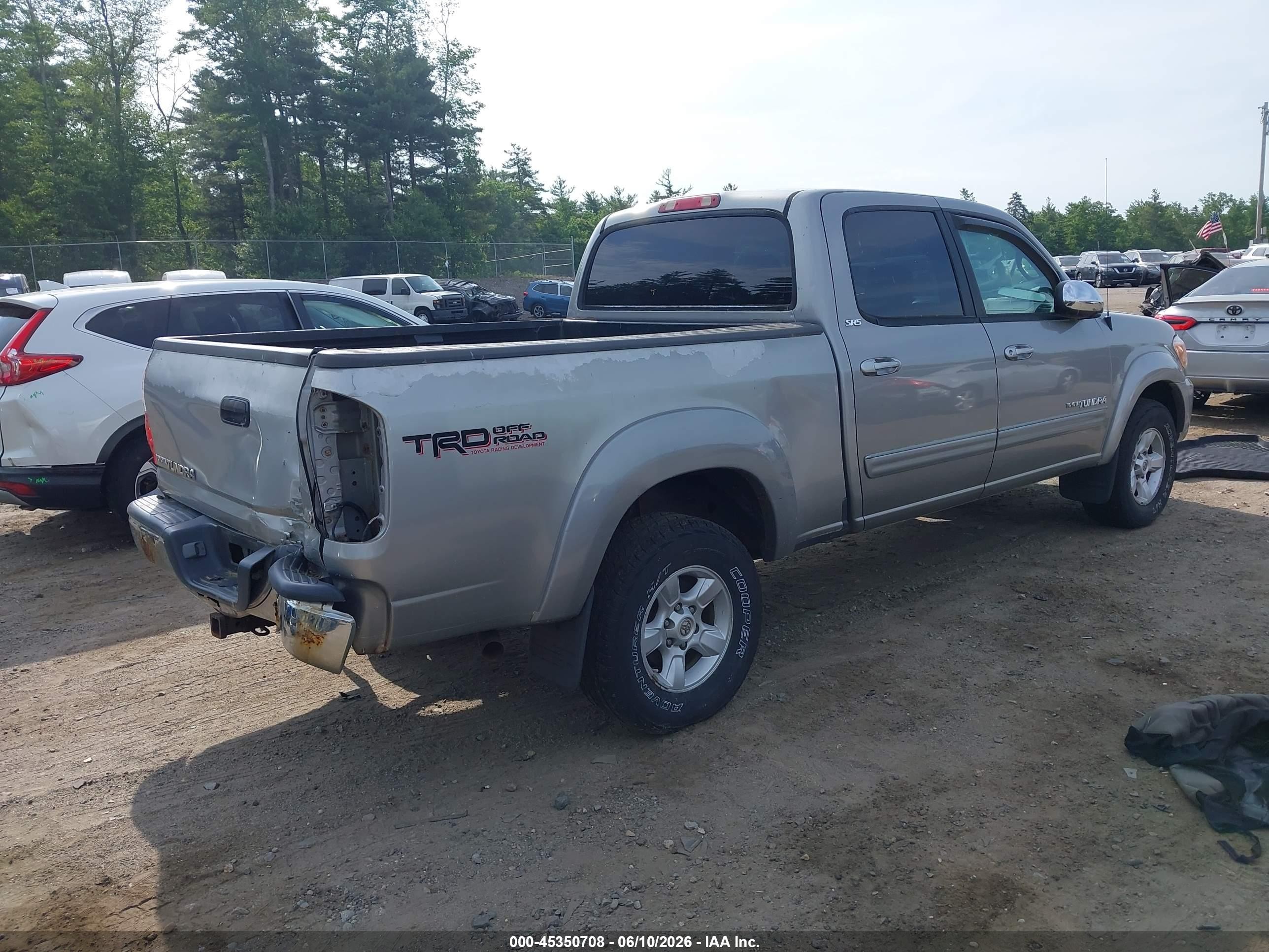 2005 Toyota Tundra Sr5 V8 Silver vin: 5TBDT44135S486299