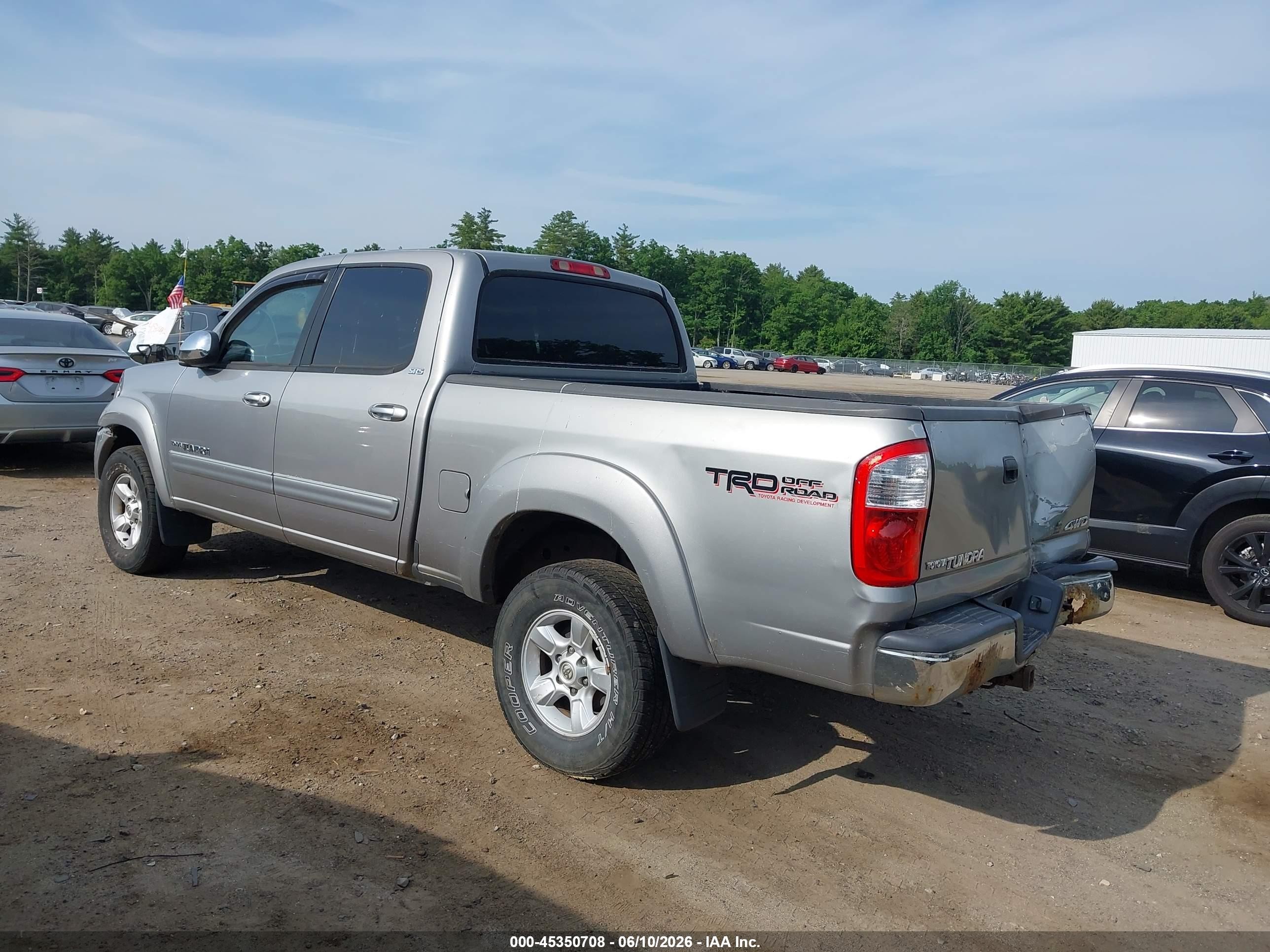 2005 Toyota Tundra Sr5 V8 Silver vin: 5TBDT44135S486299