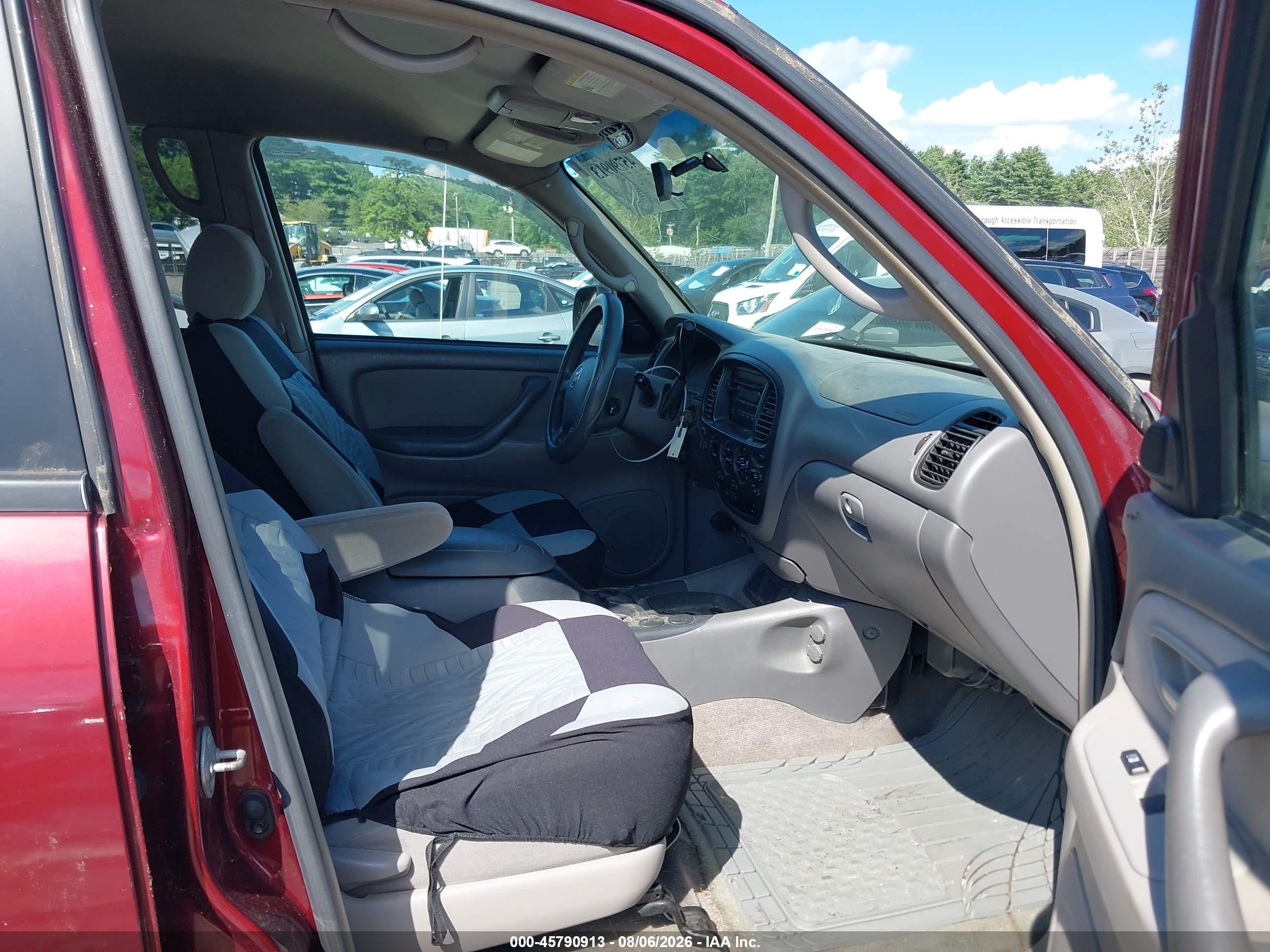 2006 Toyota Tundra Sr5 V8 Красный vin: 5TBDT44136S506553