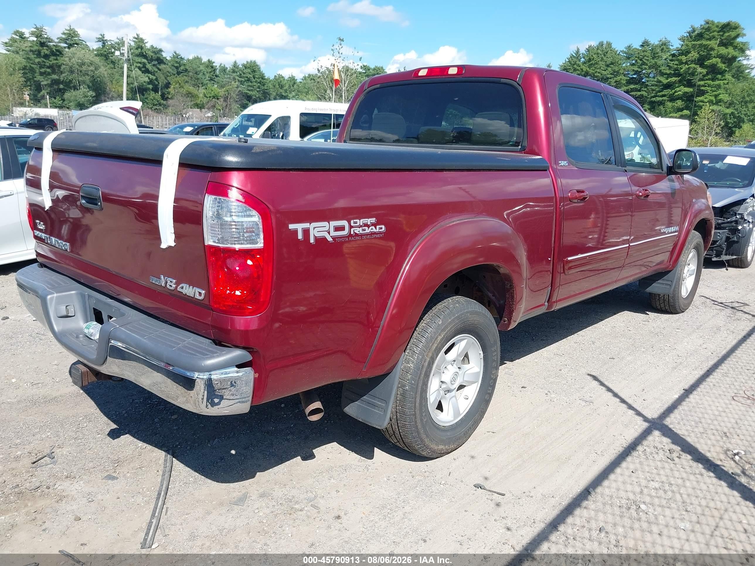 2006 Toyota Tundra Sr5 V8 Красный vin: 5TBDT44136S506553