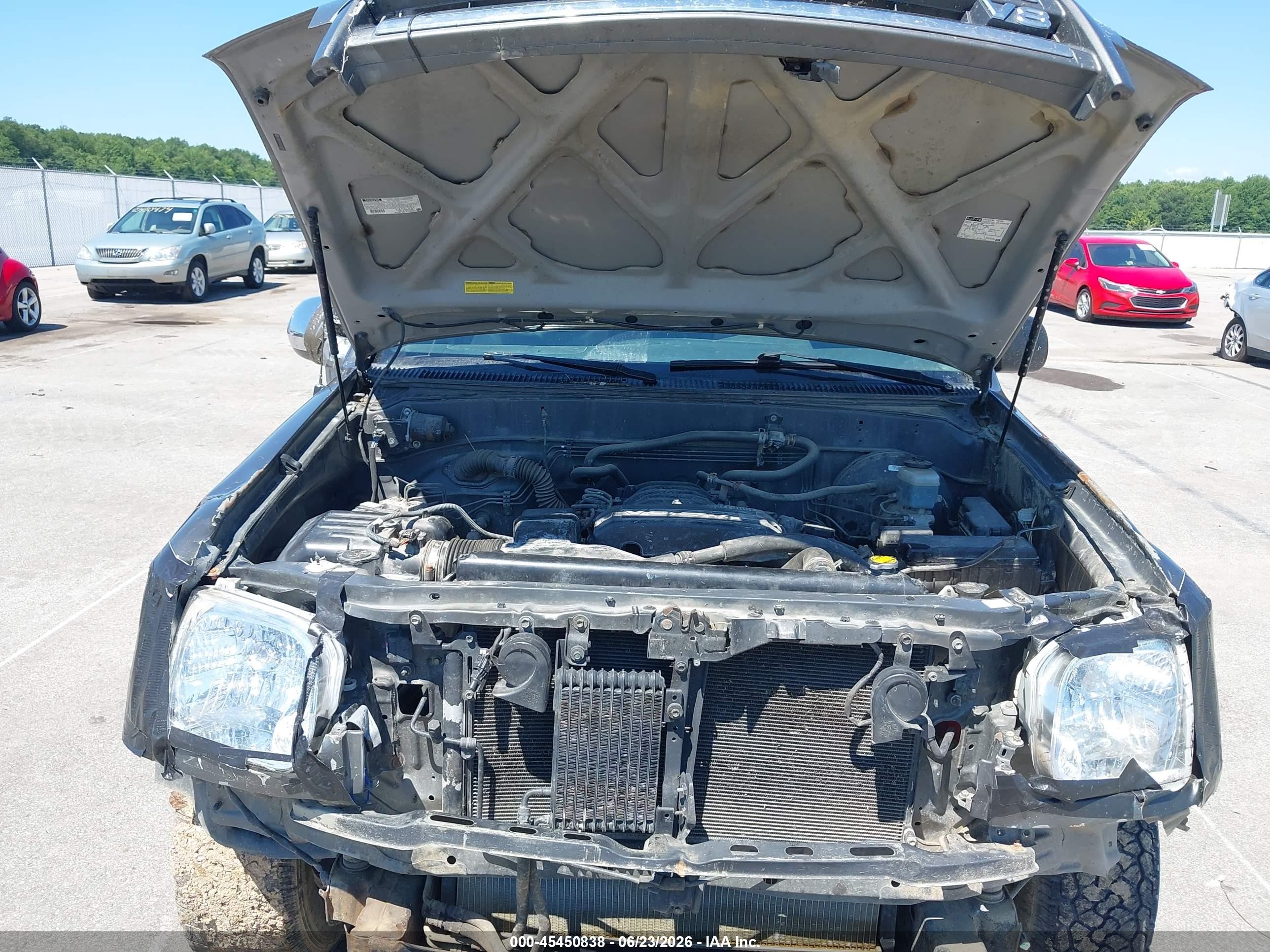2006 Toyota Tundra Sr5 V8 Gray vin: 5TBDT44136S542193
