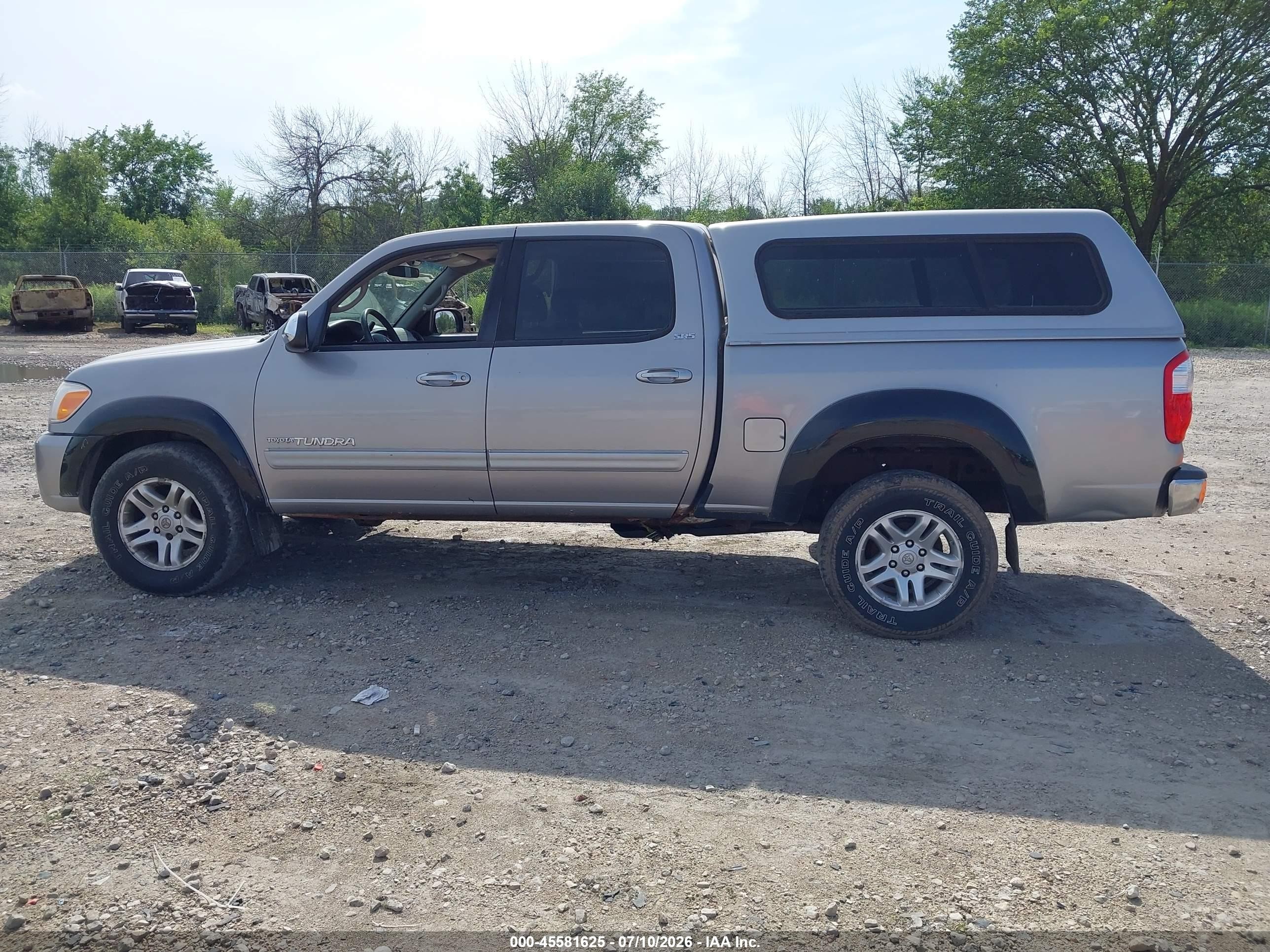 2005 Toyota Tundra Sr5 V8 Silver vin: 5TBDT44145S482276