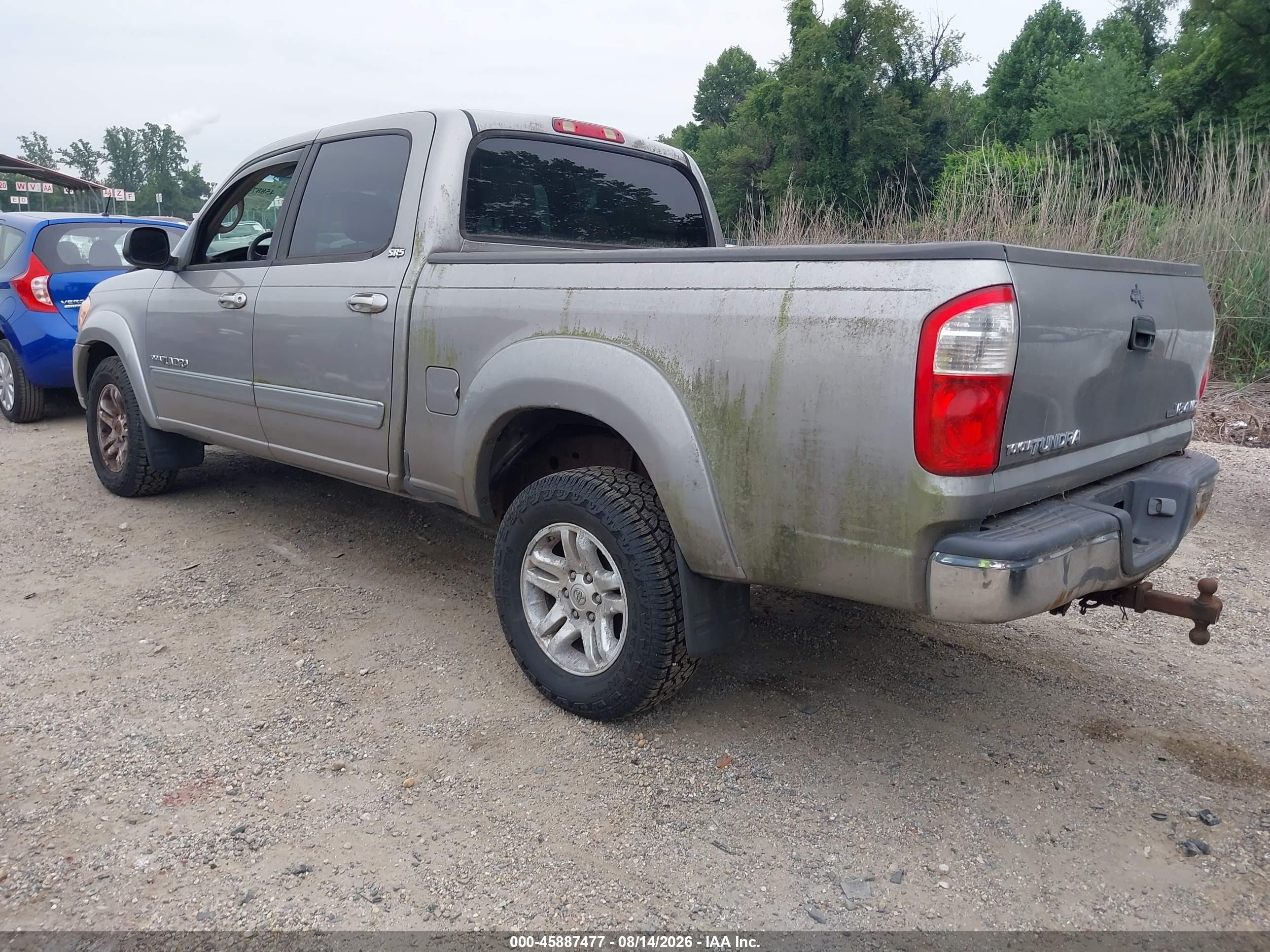 2005 Toyota Tundra Sr5 V8 Silver vin: 5TBDT44145S486361