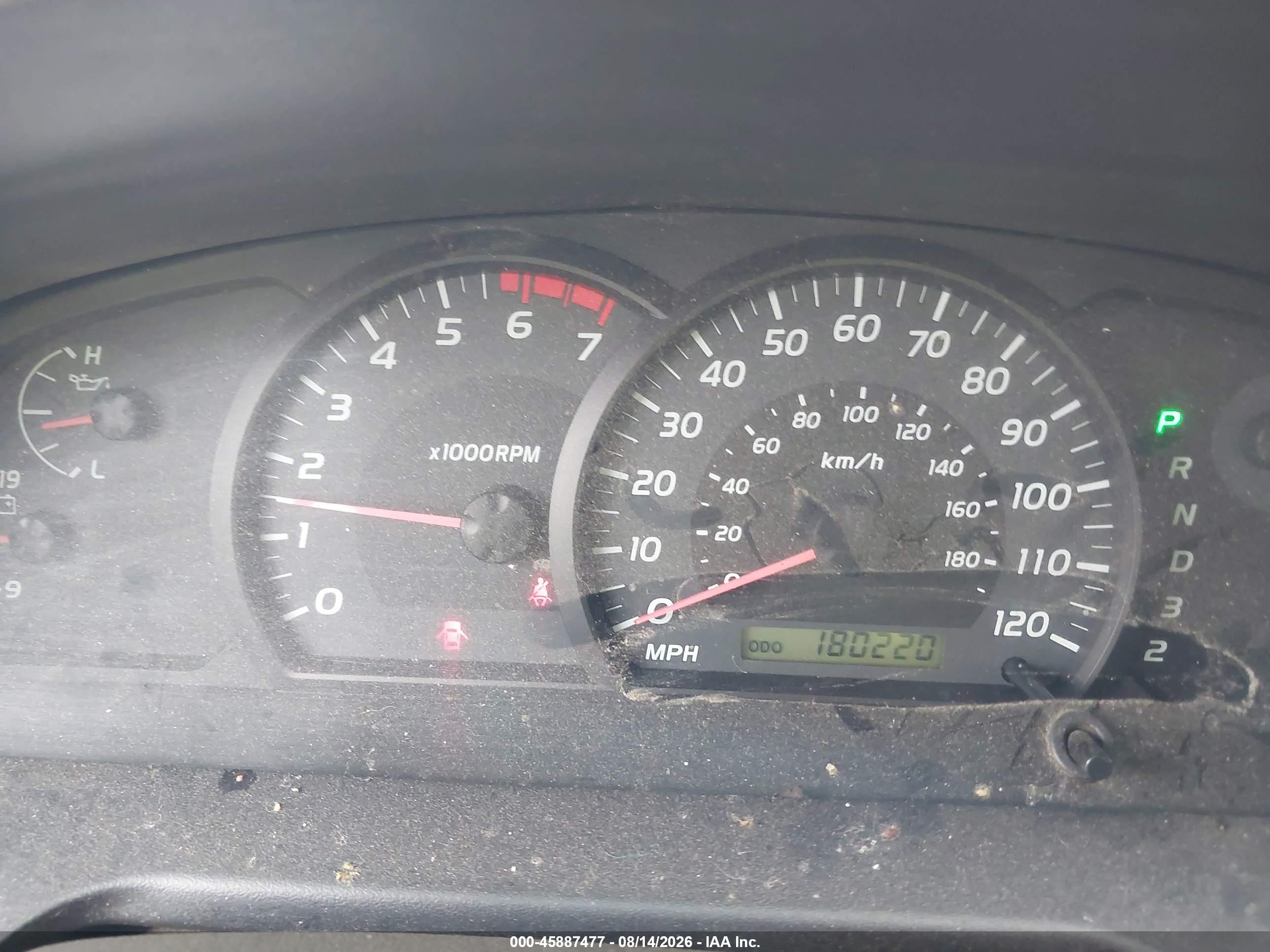 2005 Toyota Tundra Sr5 V8 Silver vin: 5TBDT44145S486361
