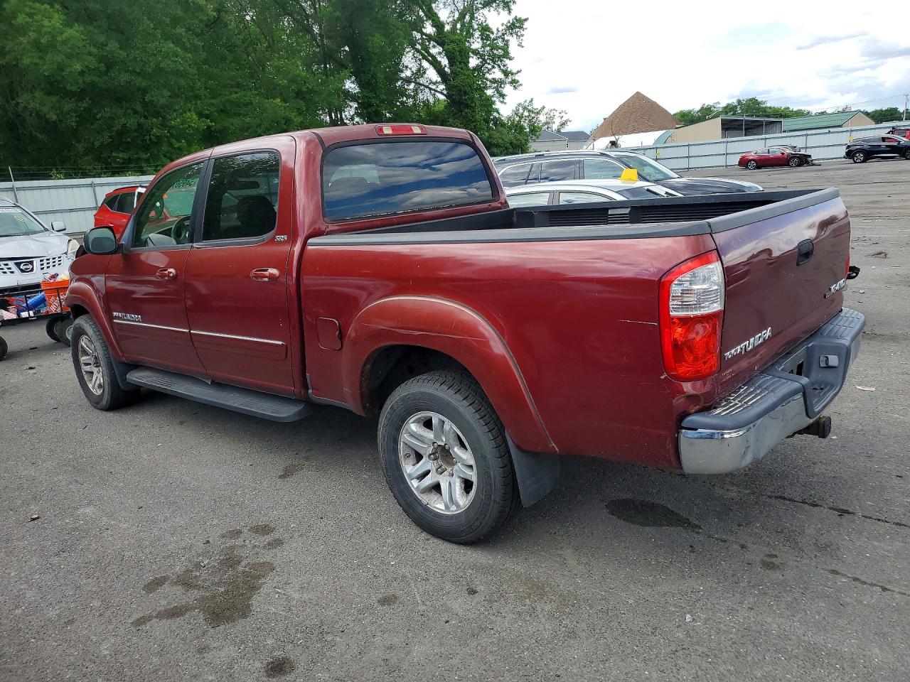 2005 Toyota Tundra Double Cab Sr5 Burgundy vin: 5TBDT44145S493617