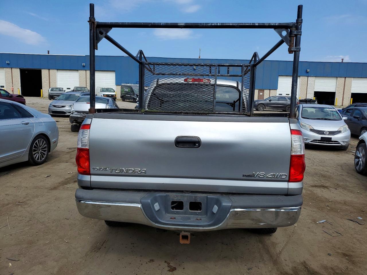 2006 Toyota Tundra Double Cab Sr5 Серебряный vin: 5TBDT44146S506416