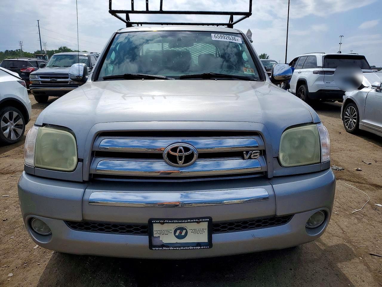 2006 Toyota Tundra Double Cab Sr5 Серебряный vin: 5TBDT44146S506416