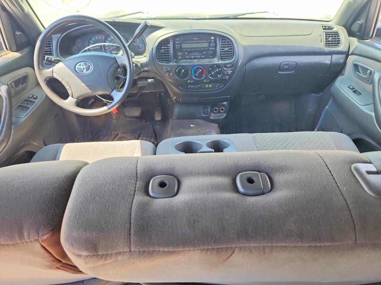 2006 Toyota Tundra Double Cab Sr5 Серый vin: 5TBDT44146S507341