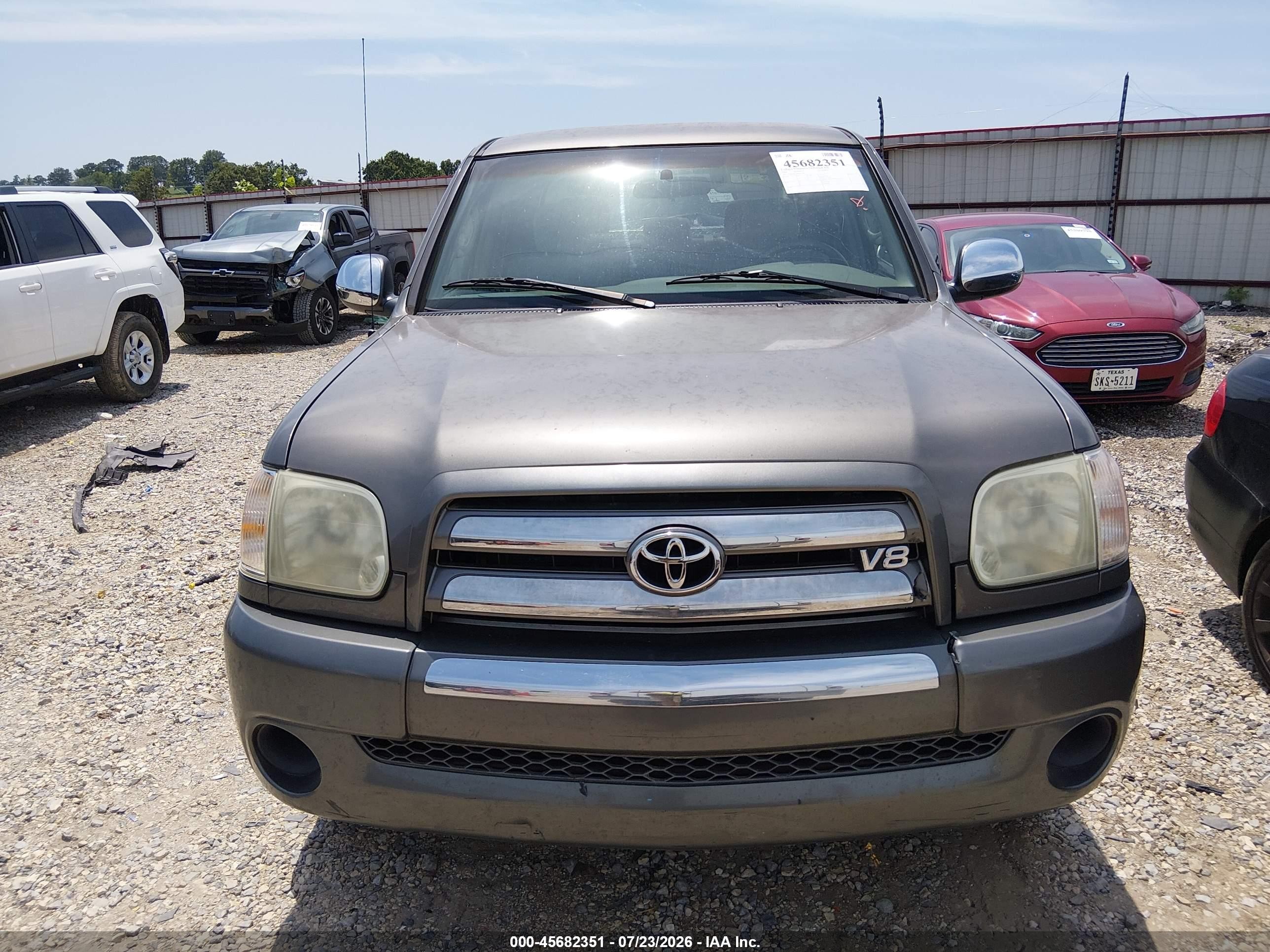 2006 Toyota Tundra Sr5 V8 Gray vin: 5TBDT44146S511809