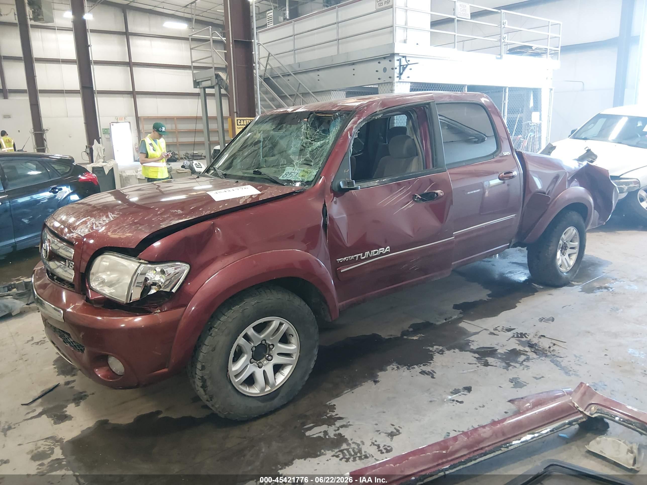 2006 Toyota Tundra Sr5 V8 Red vin: 5TBDT44146S541909