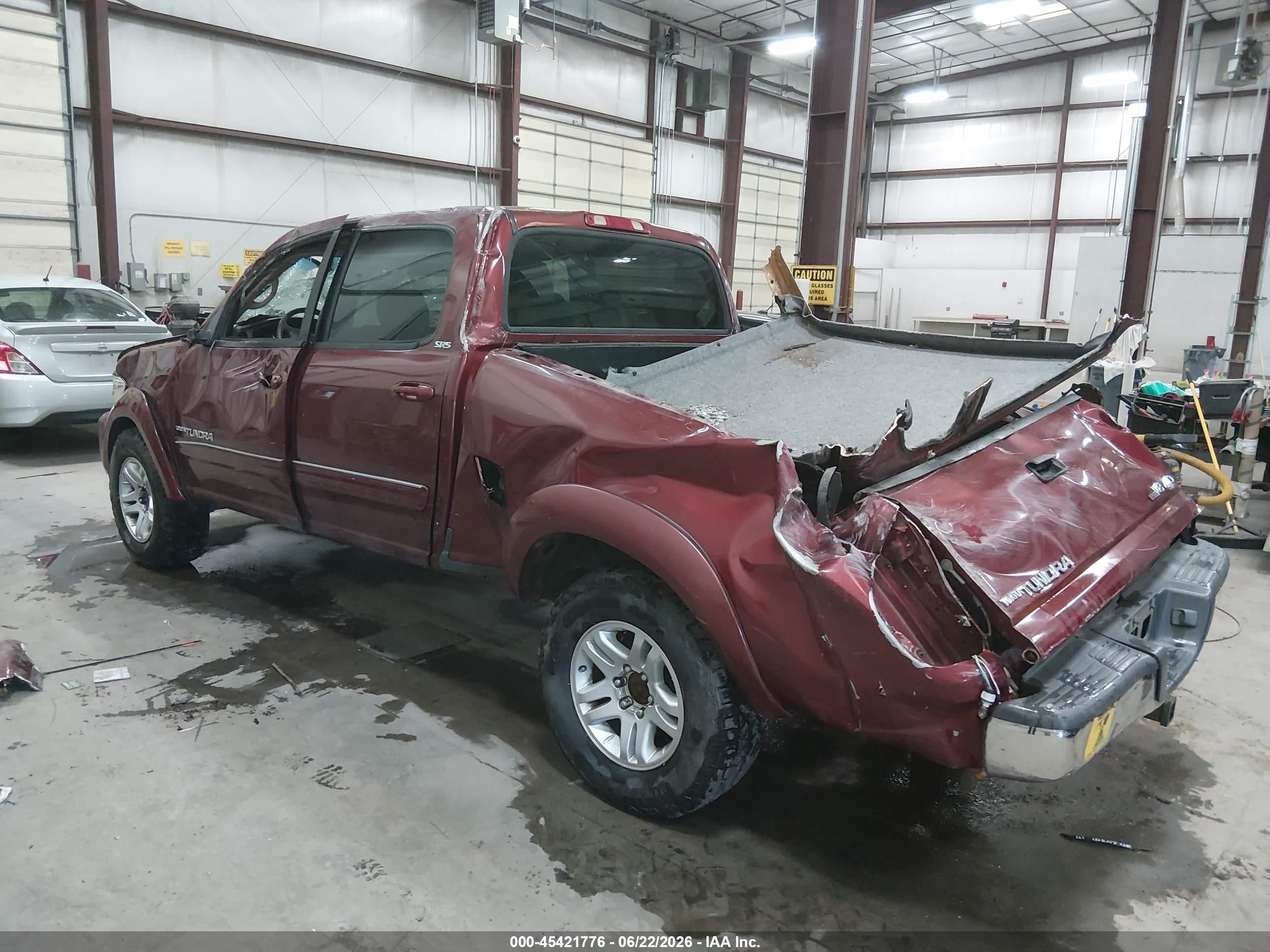 2006 Toyota Tundra Sr5 V8 Red vin: 5TBDT44146S541909