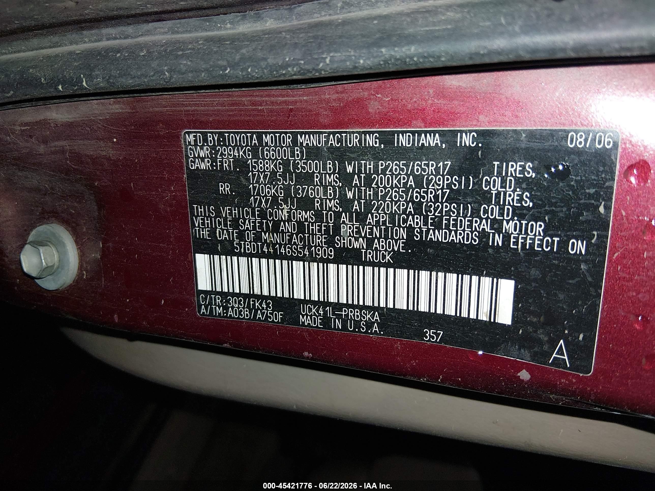2006 Toyota Tundra Sr5 V8 Red vin: 5TBDT44146S541909