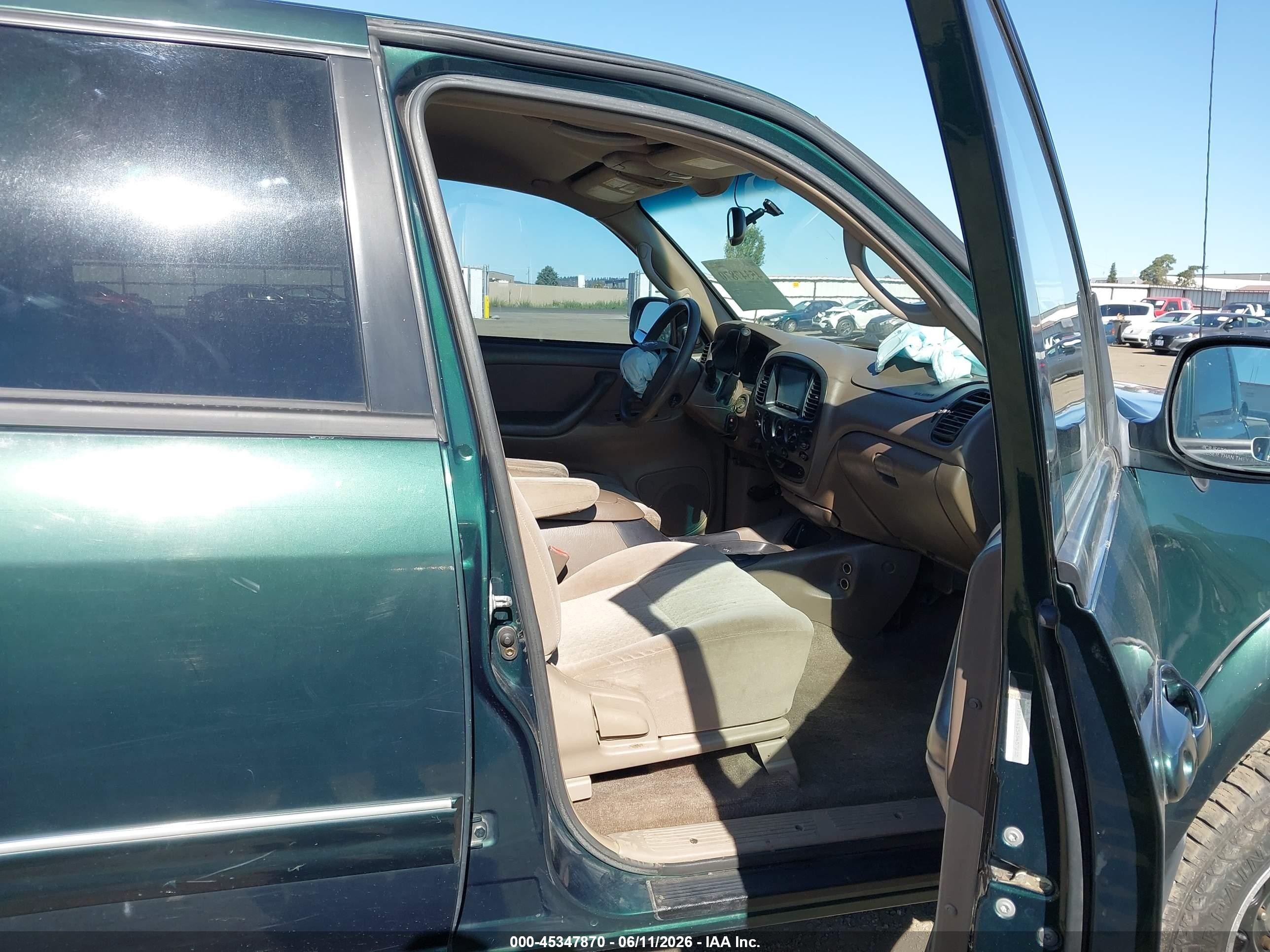 2004 Toyota Tundra Sr5 V8 Green vin: 5TBDT44154S457255