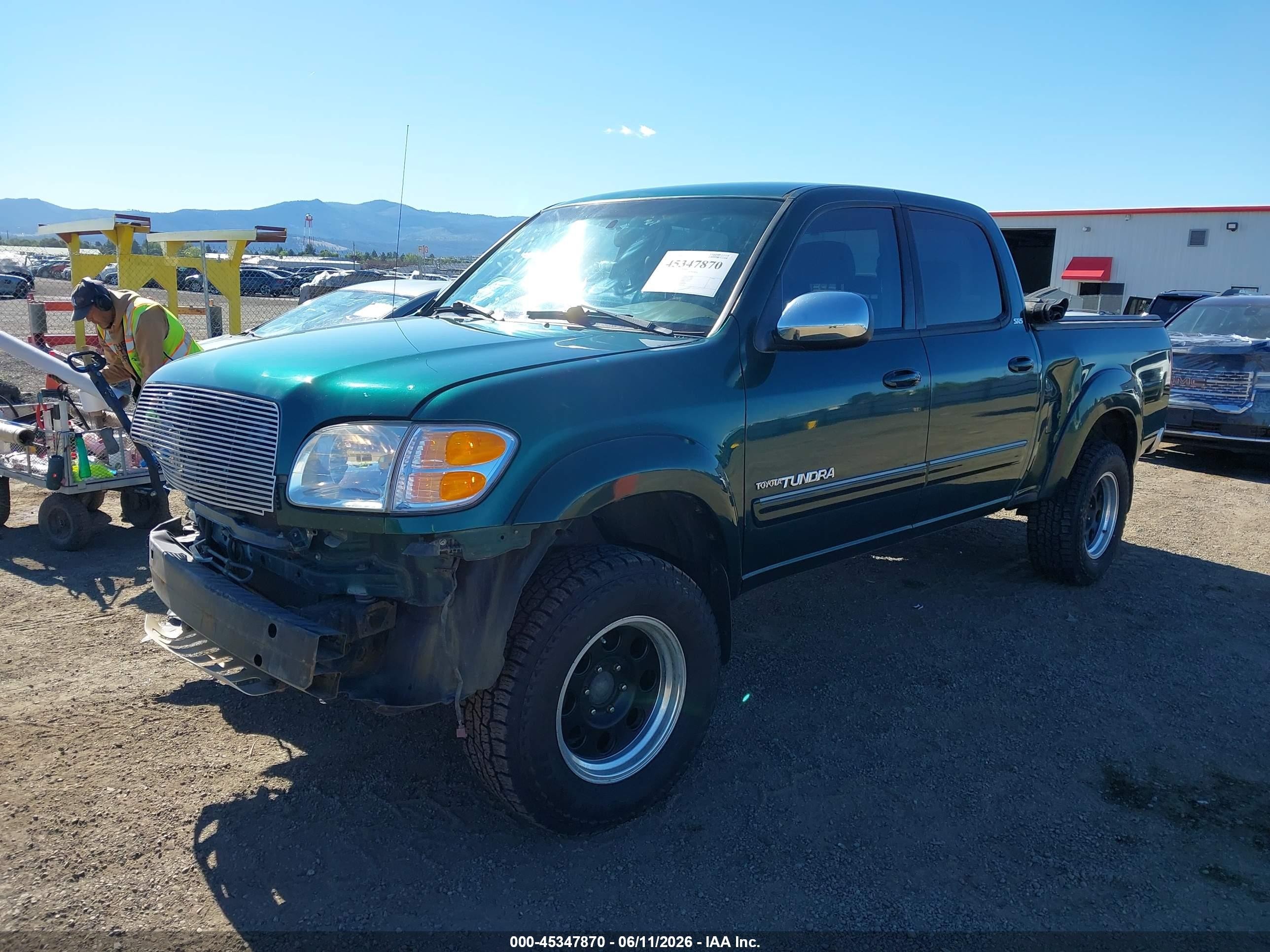 2004 Toyota Tundra Sr5 V8 Green vin: 5TBDT44154S457255