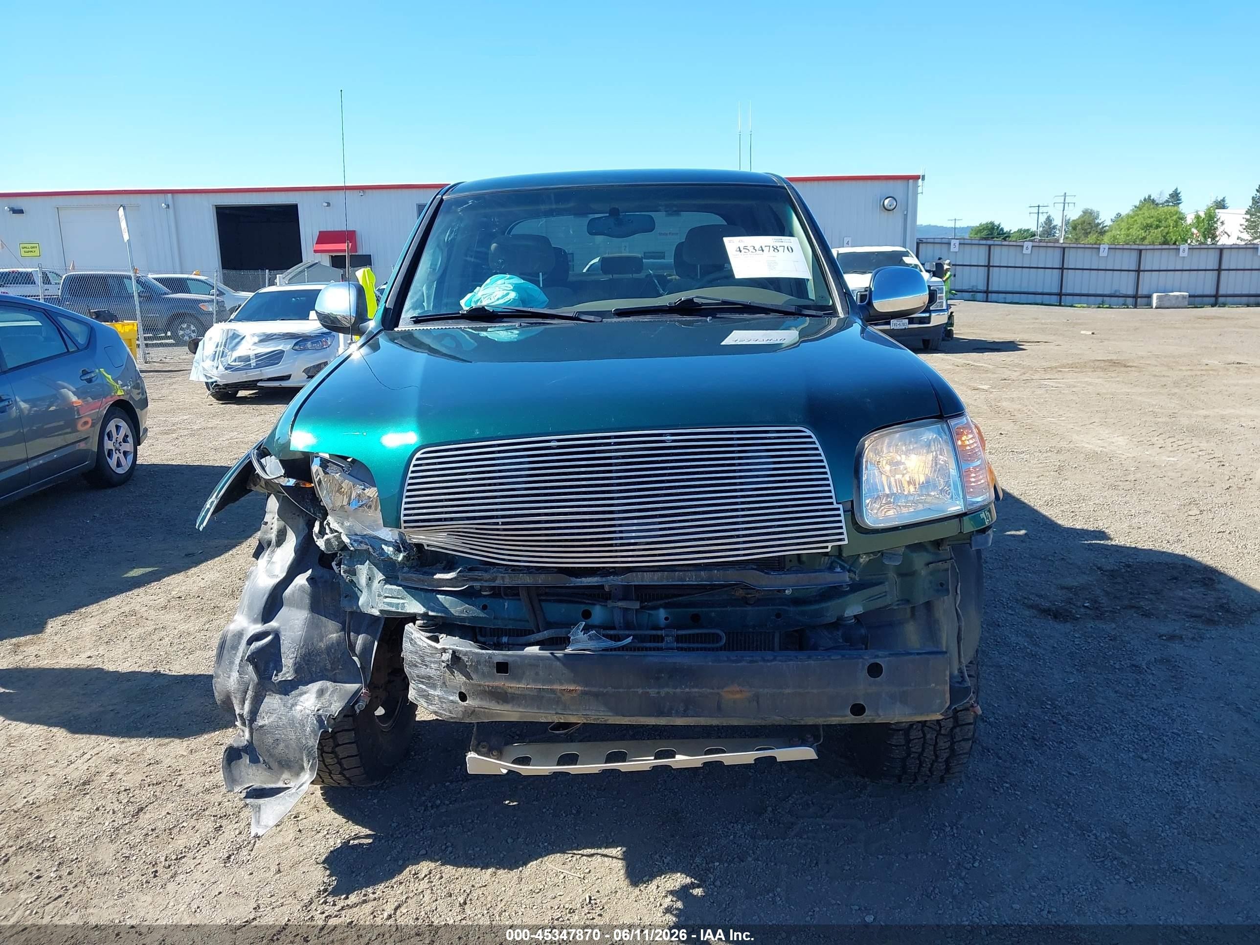 2004 Toyota Tundra Sr5 V8 Green vin: 5TBDT44154S457255