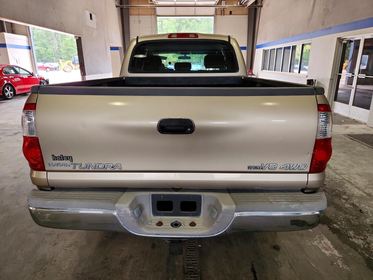 2005 Toyota Tundra Double Cab Sr5 Tan vin: 5TBDT44155S475742