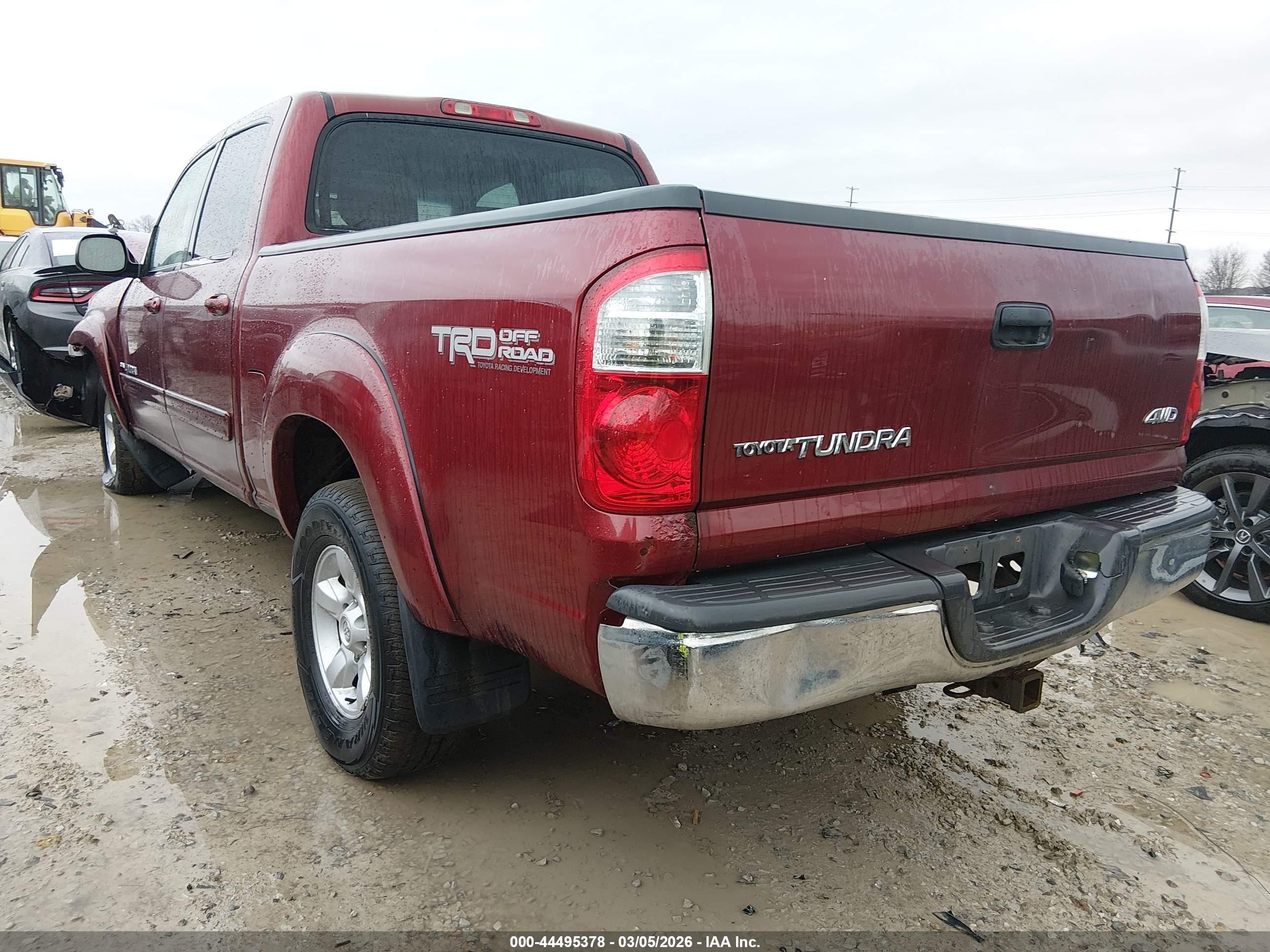 2005 Toyota Tundra Sr5 V8 Maroon vin: 5TBDT44155S481136