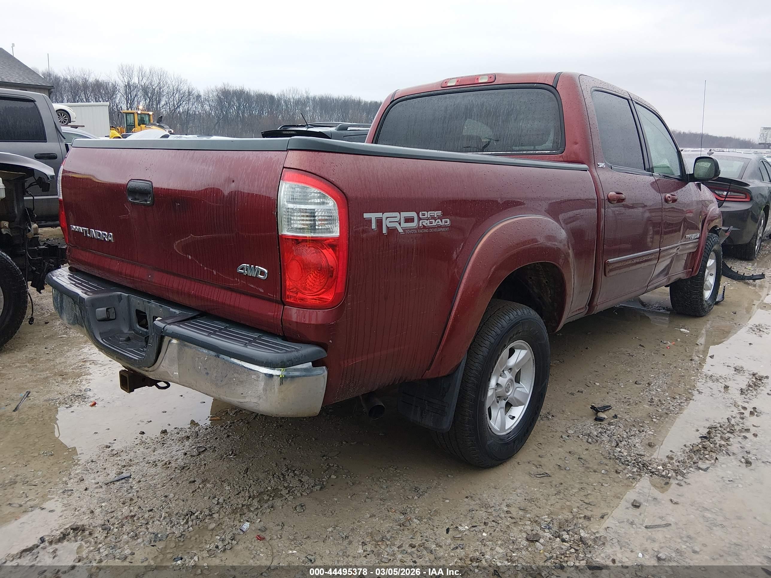 2005 Toyota Tundra Sr5 V8 Maroon vin: 5TBDT44155S481136