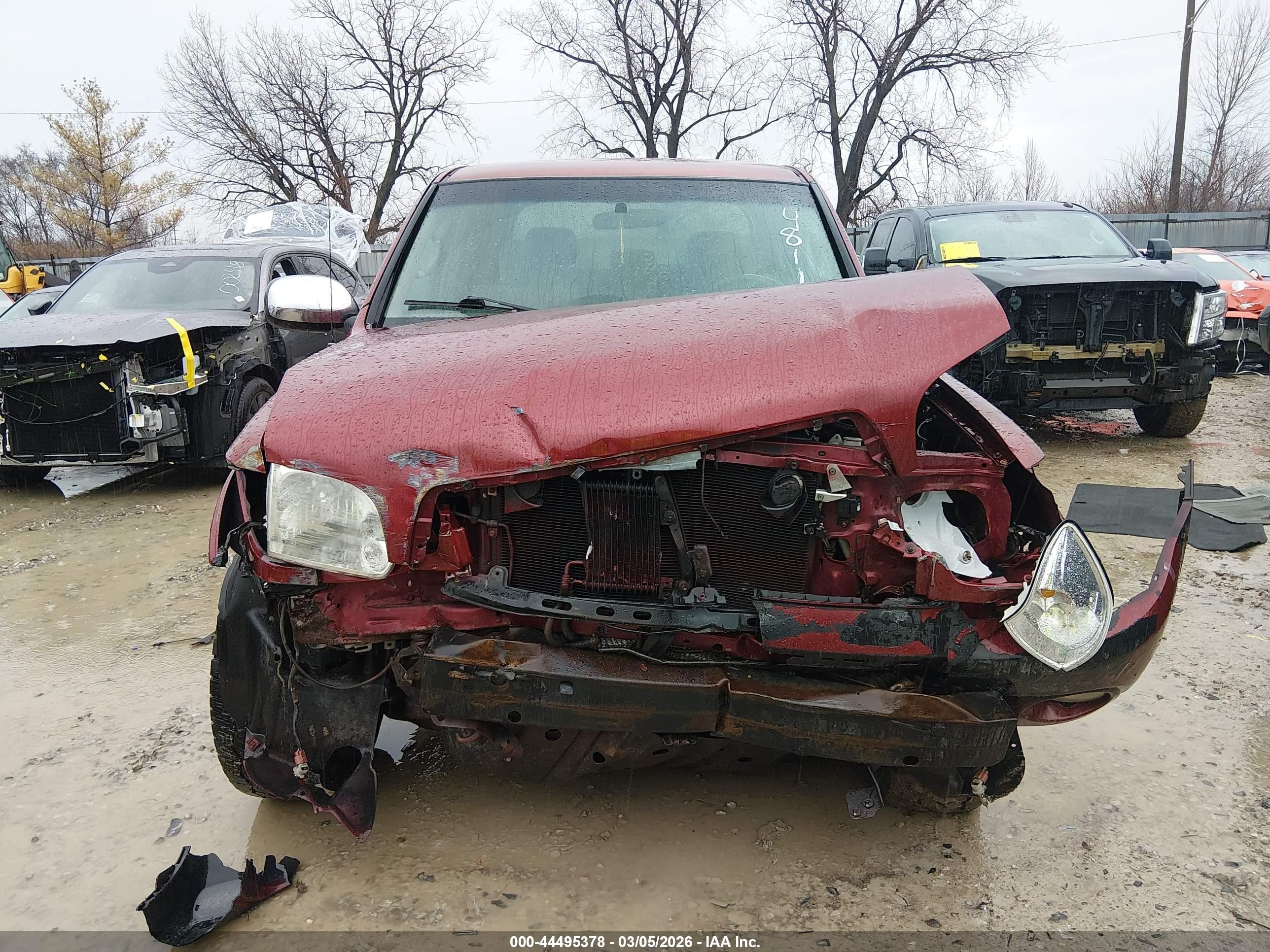 2005 Toyota Tundra Sr5 V8 Maroon vin: 5TBDT44155S481136