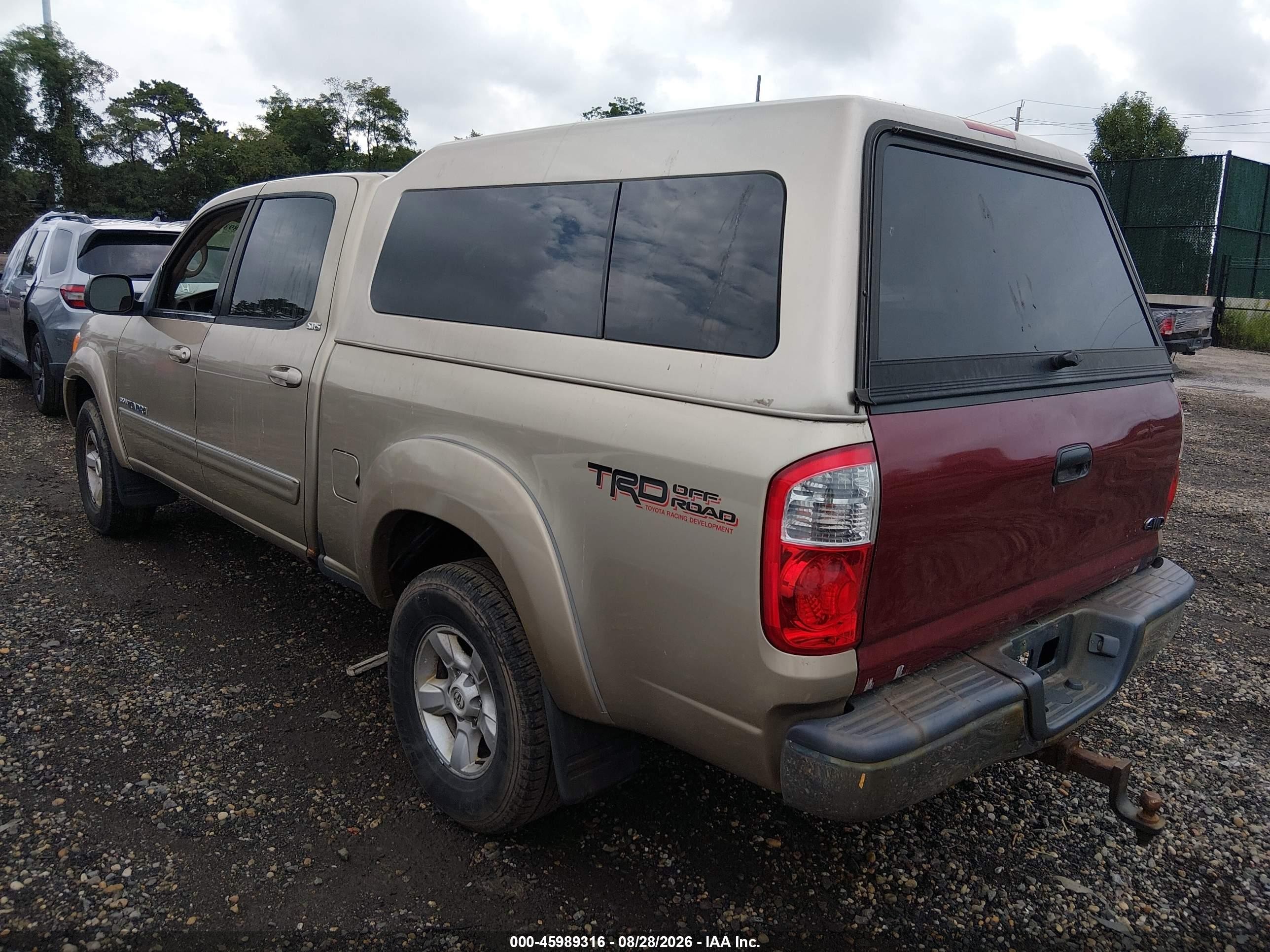 2005 Toyota Tundra Sr5 V8 Beige vin: 5TBDT44155S500915