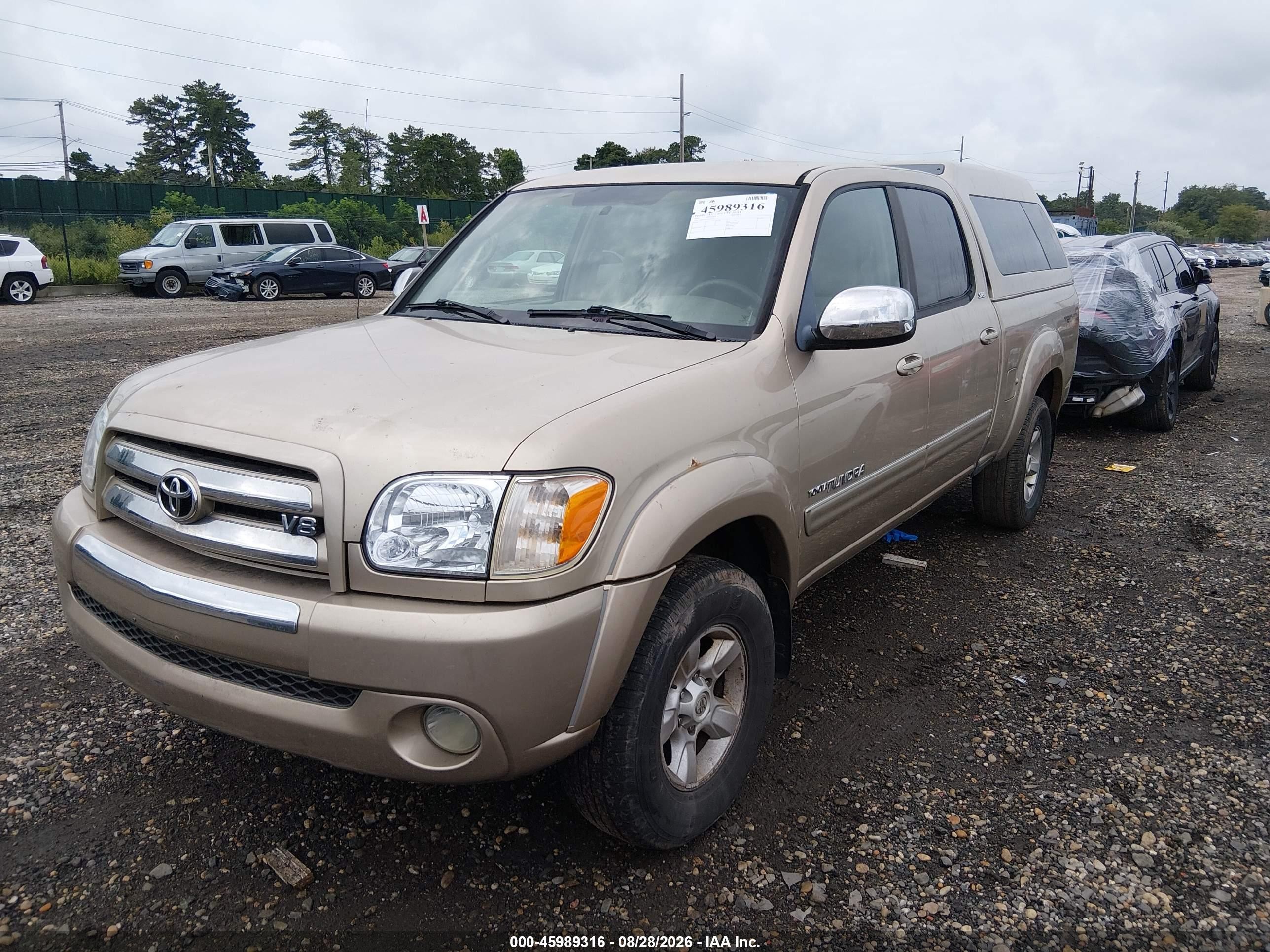 2005 Toyota Tundra Sr5 V8 Beige vin: 5TBDT44155S500915