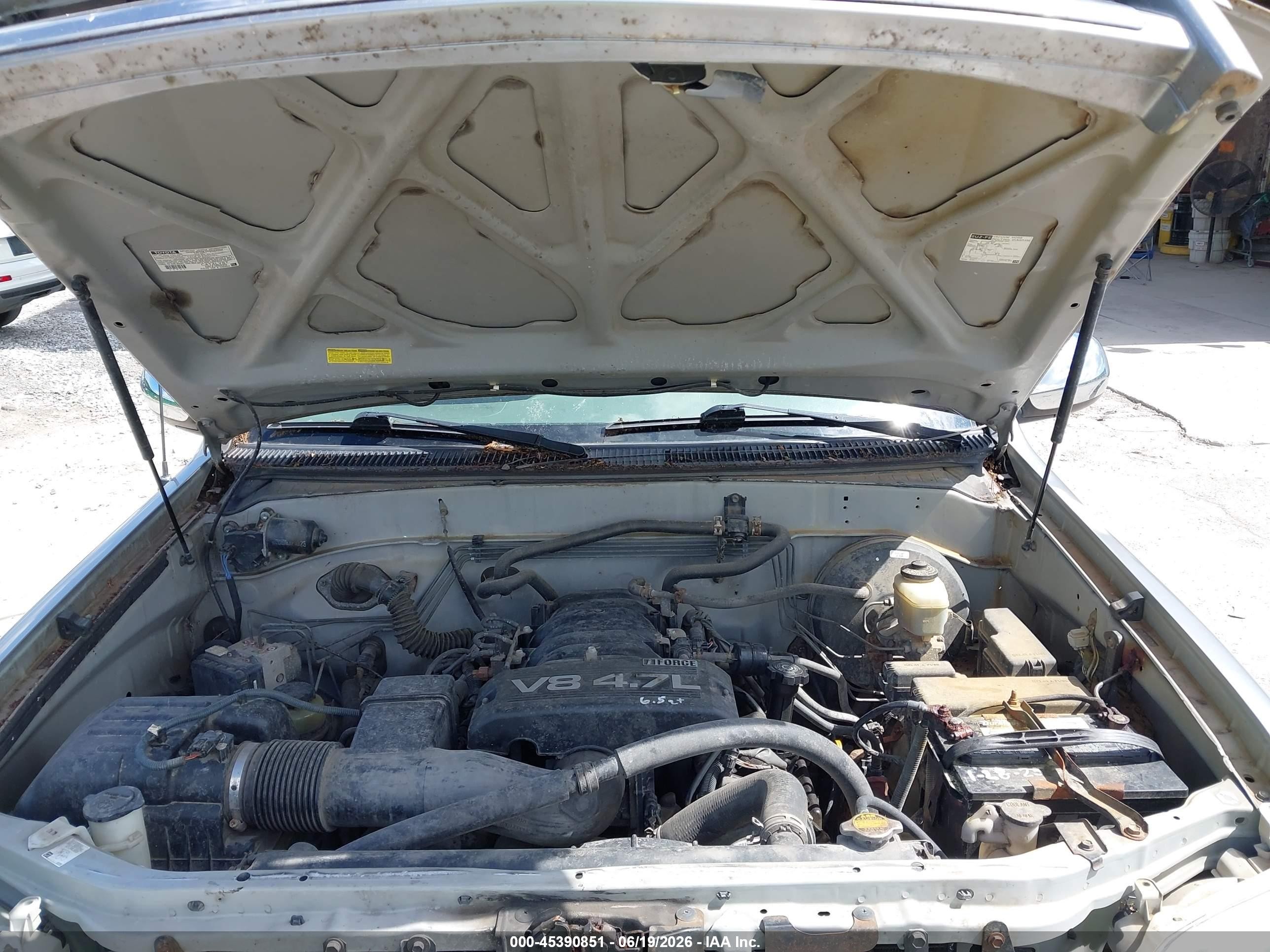 2006 Toyota Tundra Sr5 V8 Silver vin: 5TBDT44156S519658