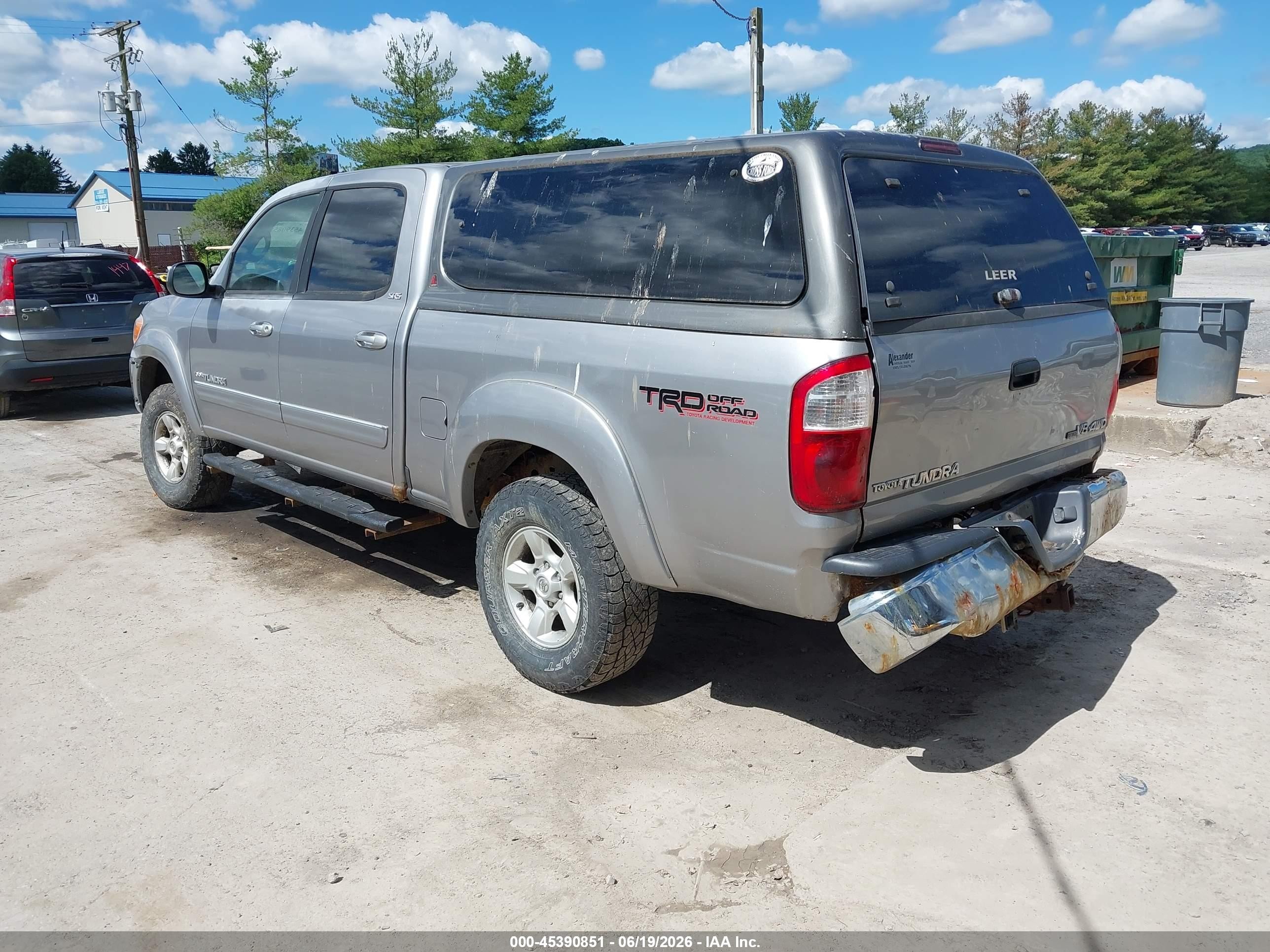 2006 Toyota Tundra Sr5 V8 Silver vin: 5TBDT44156S519658