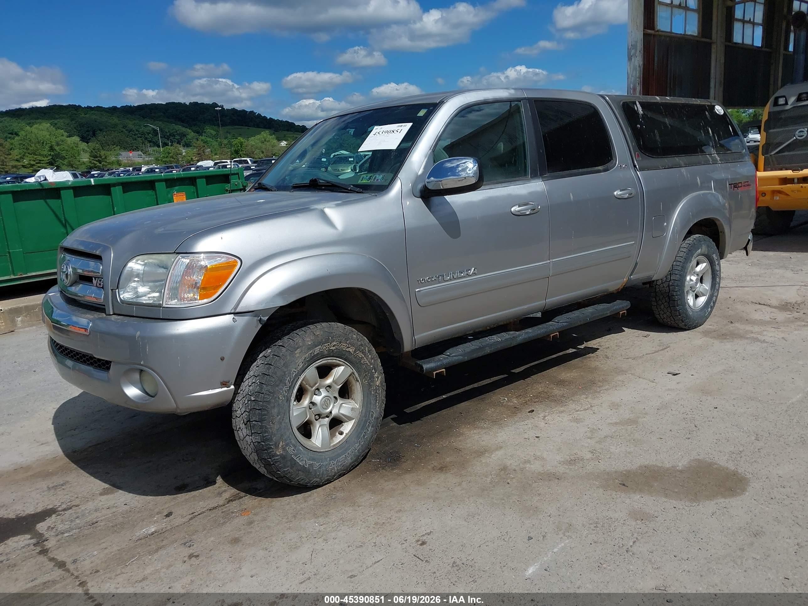 2006 Toyota Tundra Sr5 V8 Silver vin: 5TBDT44156S519658