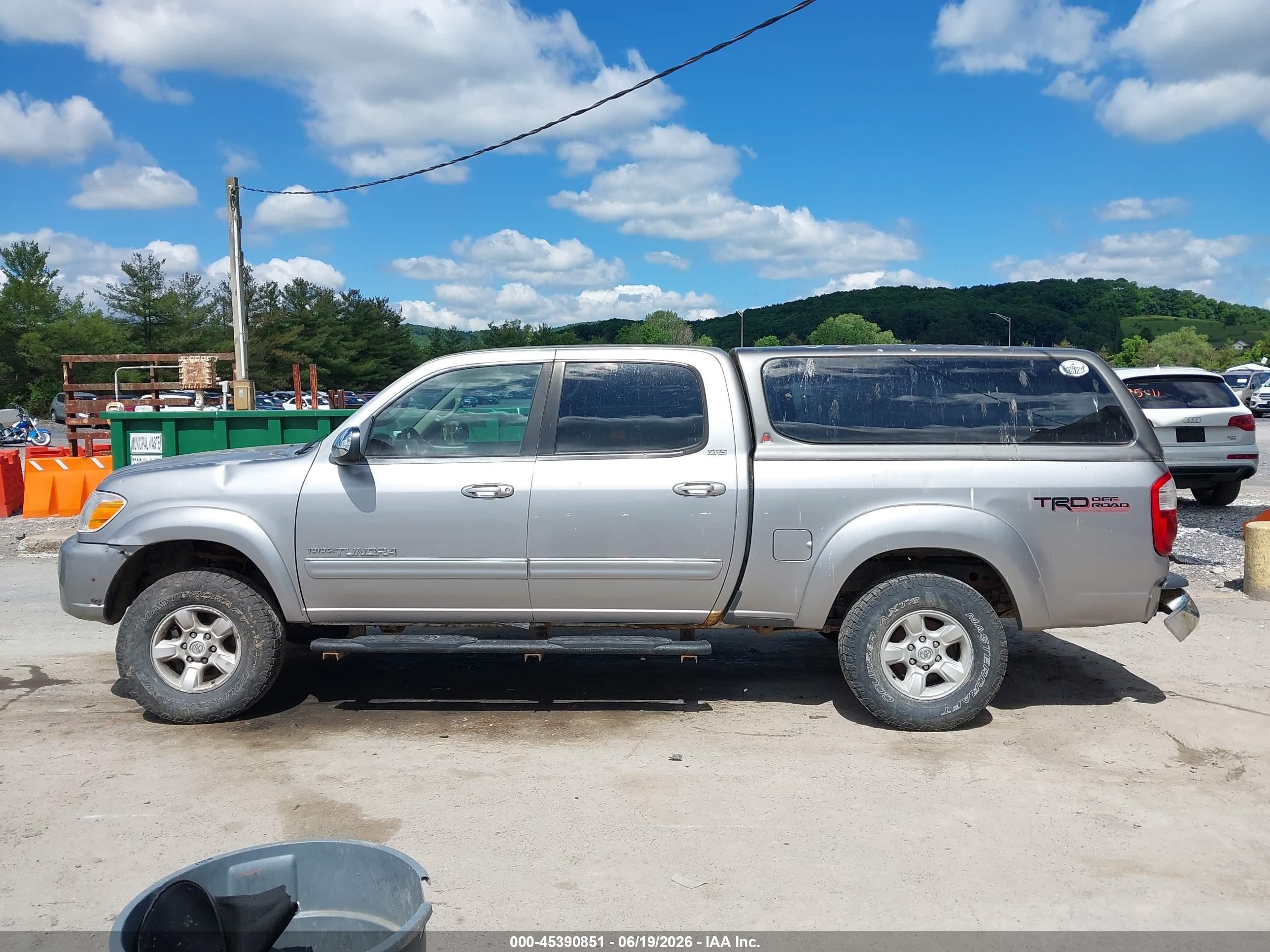 2006 Toyota Tundra Sr5 V8 Silver vin: 5TBDT44156S519658