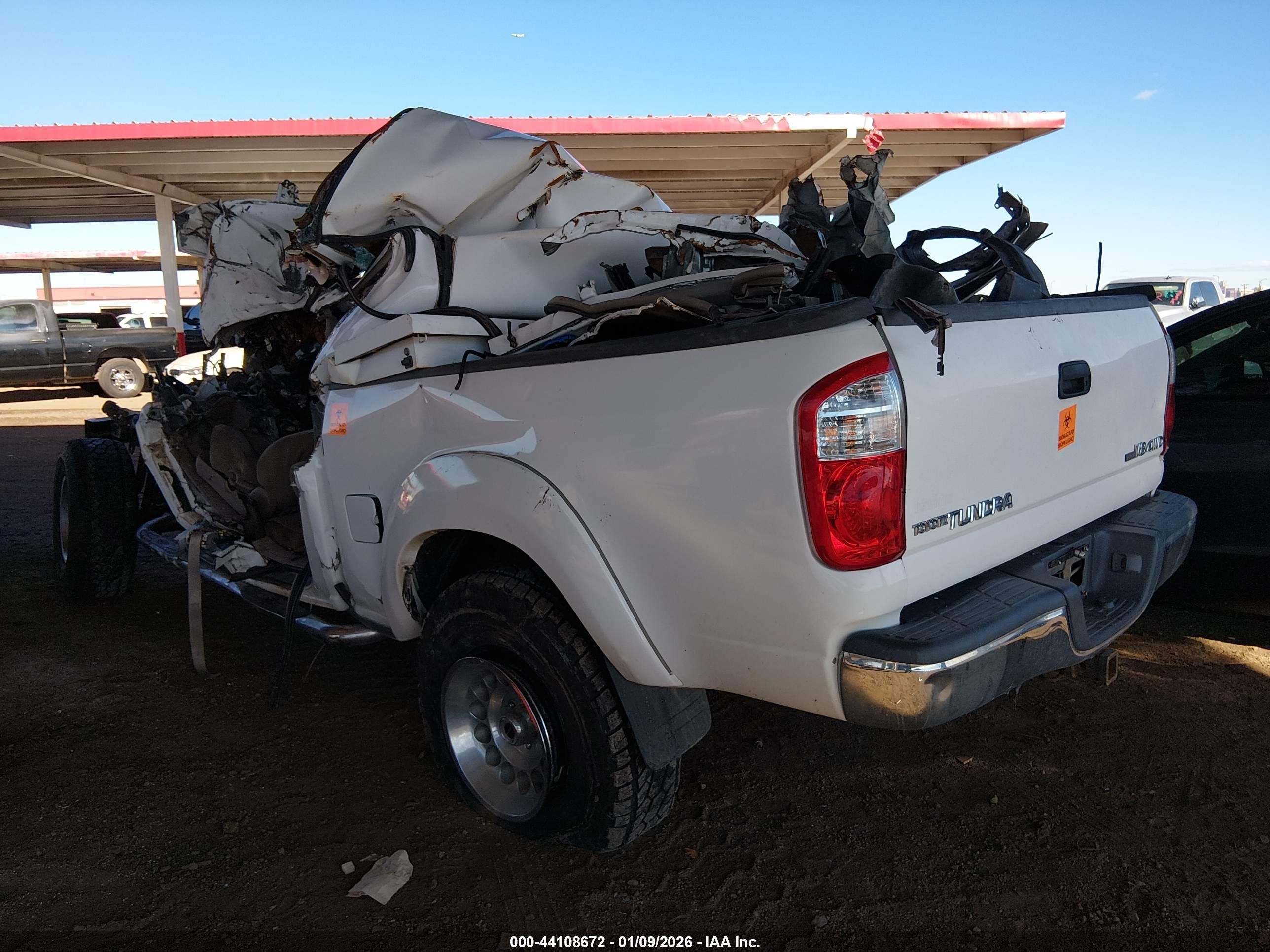2006 Toyota Tundra Sr5 V8 White vin: 5TBDT44156S520129
