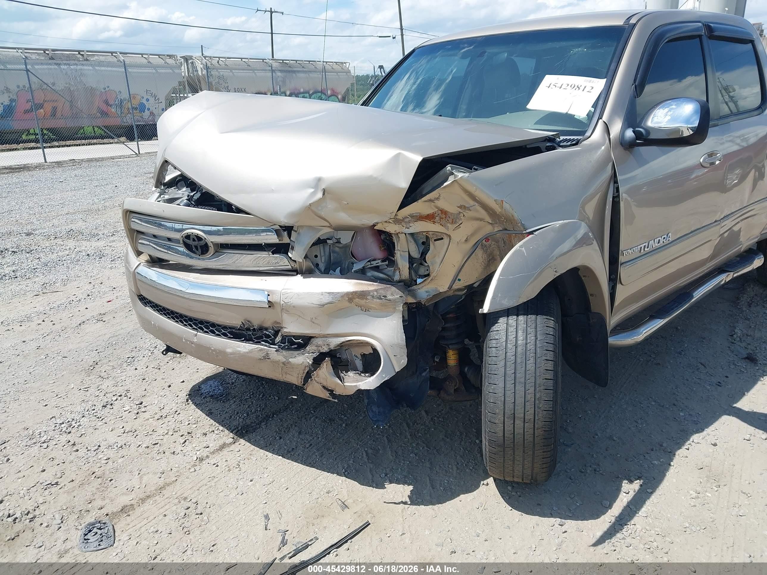 2006 Toyota Tundra Sr5 V8 Tan vin: 5TBDT44156S520681