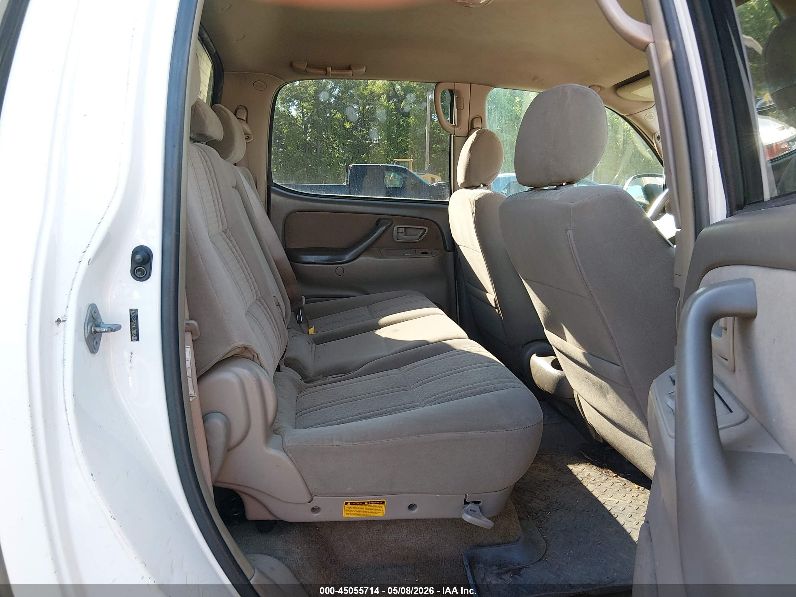 2006 Toyota Tundra Sr5 V8 Белый vin: 5TBDT44156S527744