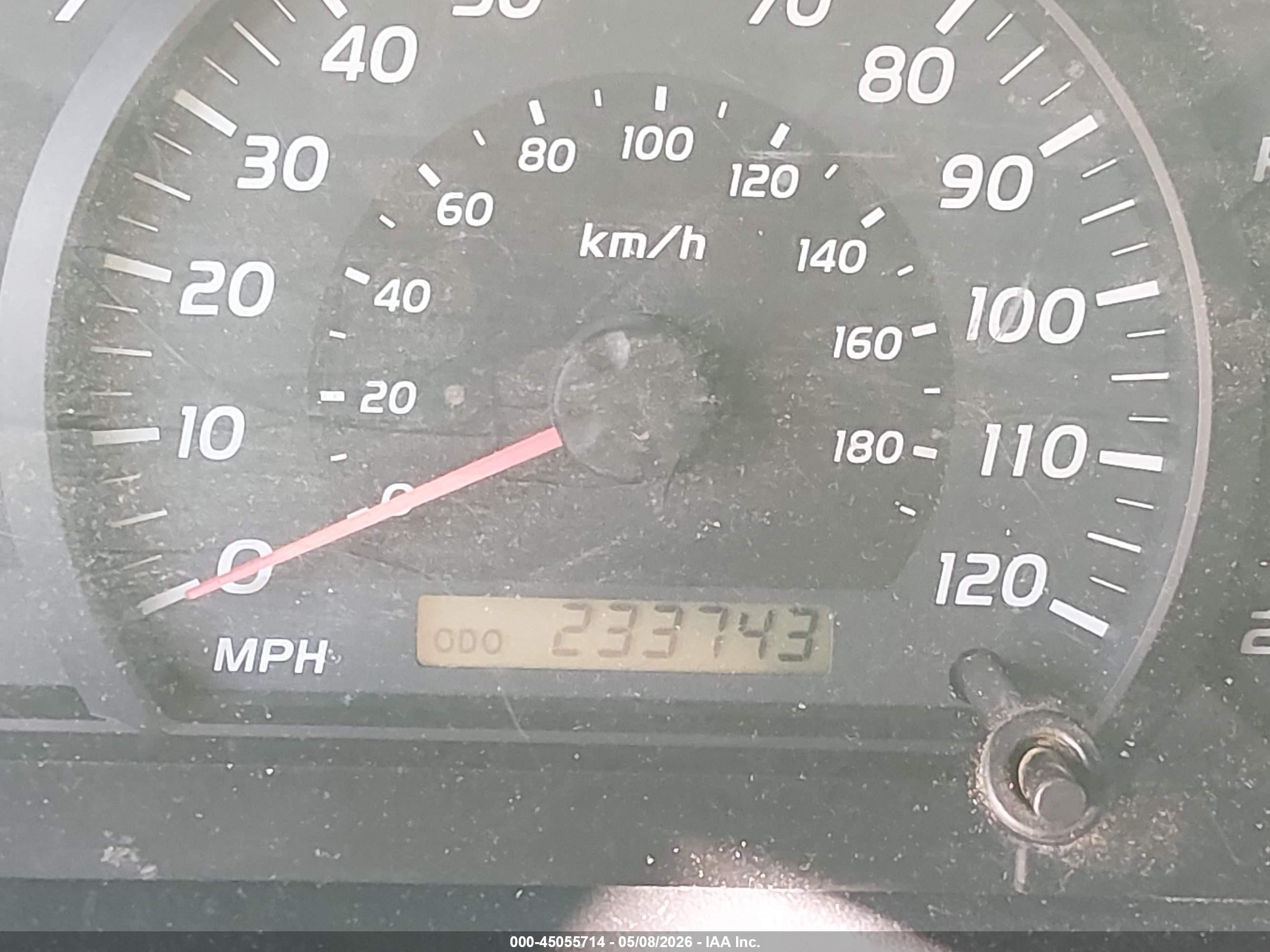 2006 Toyota Tundra Sr5 V8 Белый vin: 5TBDT44156S527744
