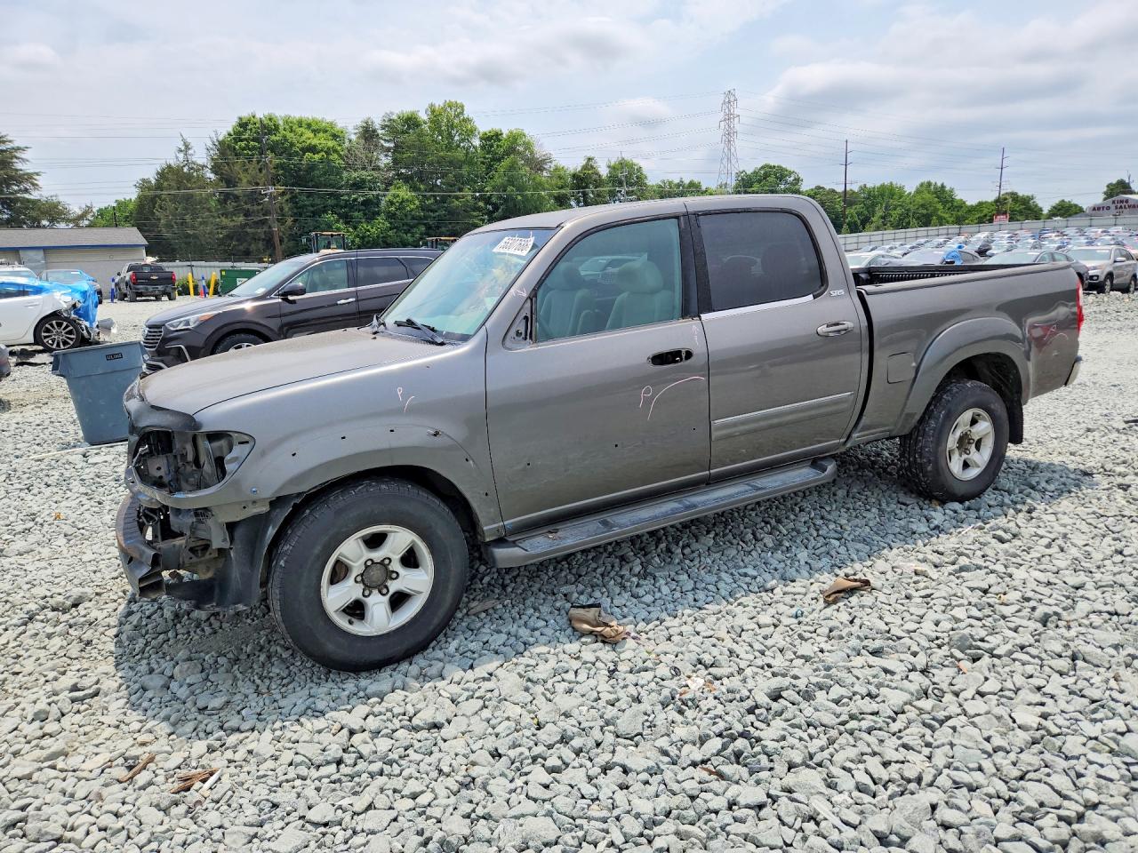 2004 Toyota Tundra Double Cab Sr5 Gray vin: 5TBDT44164S445339