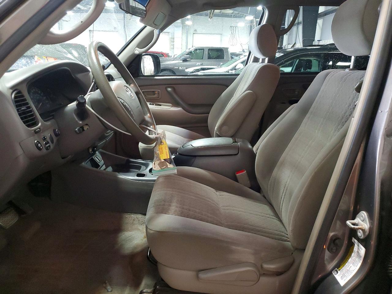 2005 Toyota Tundra Double Cab Sr5 Серый vin: 5TBDT44165S467262