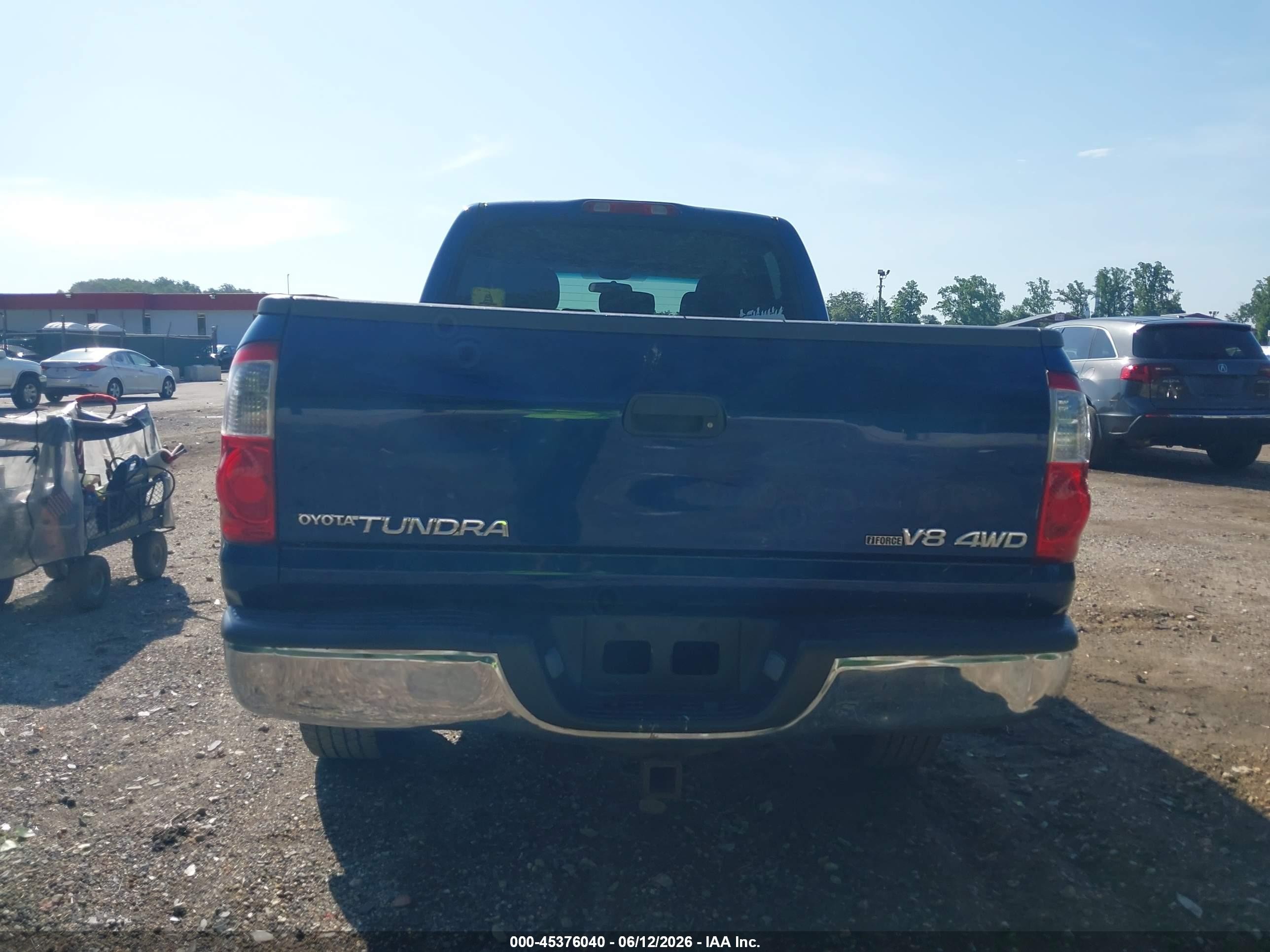 2005 Toyota Tundra Sr5 V8 Blue vin: 5TBDT44165S484272