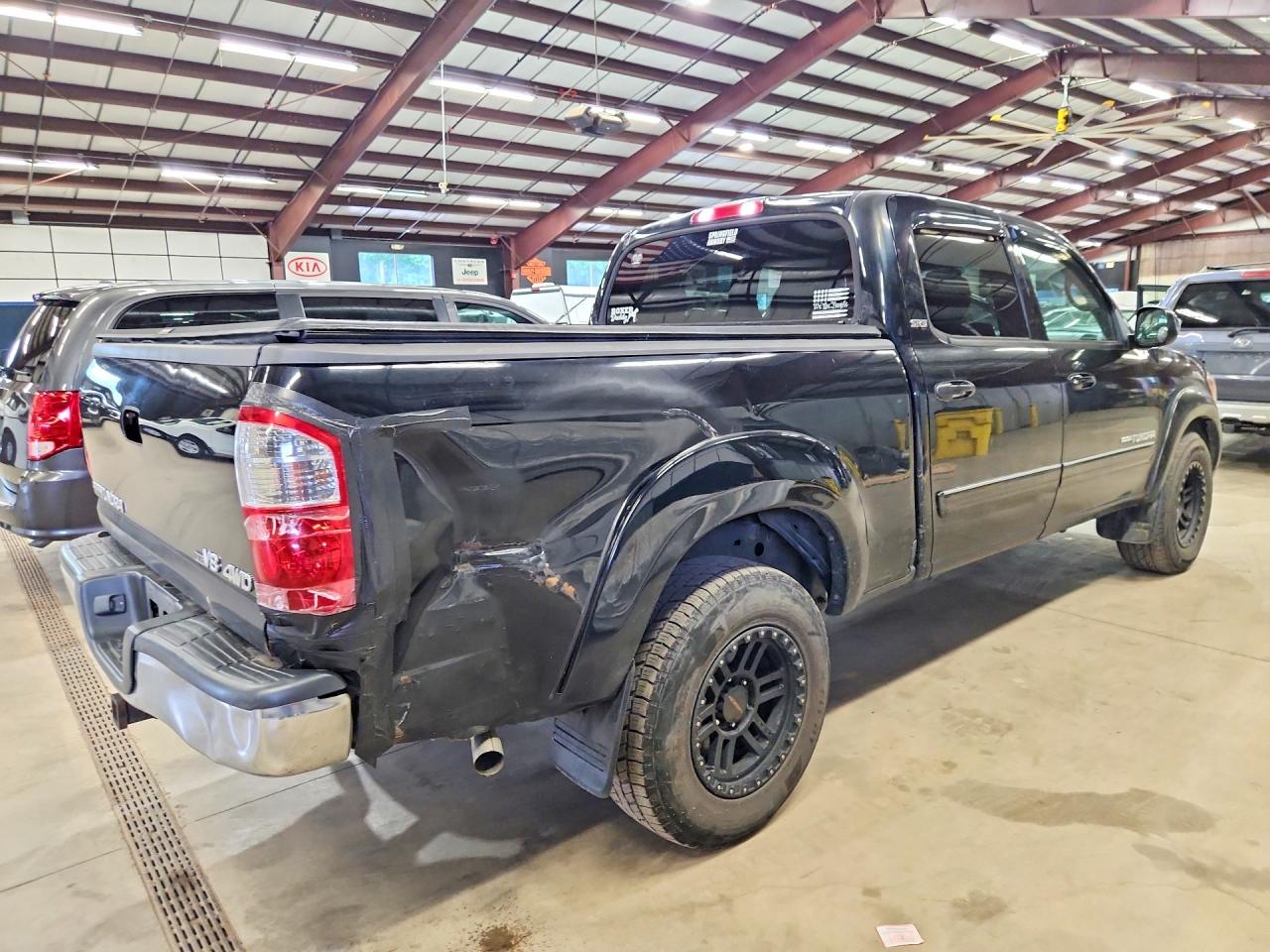 2005 Toyota Tundra Double Cab Sr5 Black vin: 5TBDT44165S499547