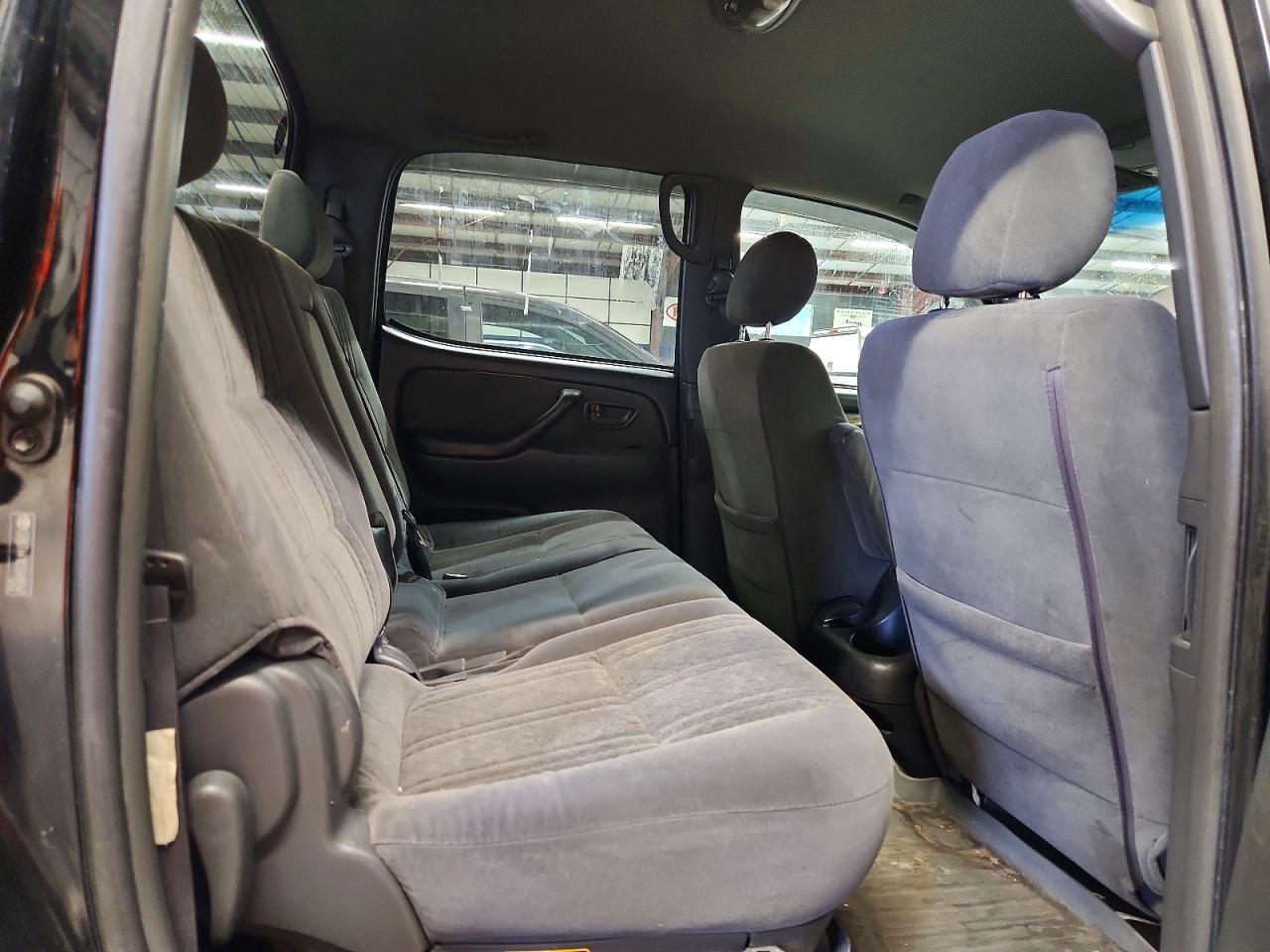 2005 Toyota Tundra Double Cab Sr5 Black vin: 5TBDT44165S499547